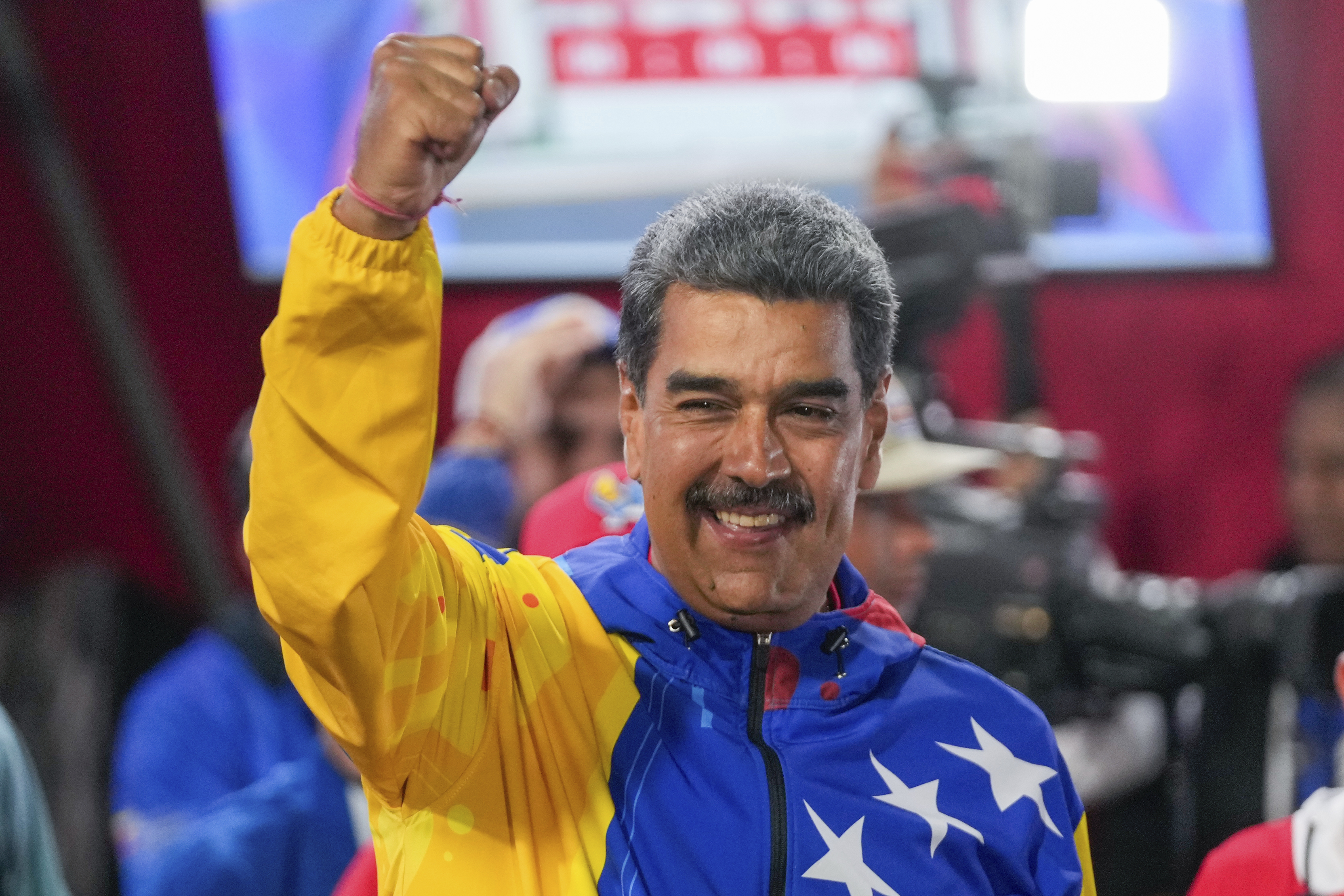 Bầu cử Venezuela 2024: Maduro tuyên bố chiến thắng, phe đối lập tuyên bố có sự bất thường