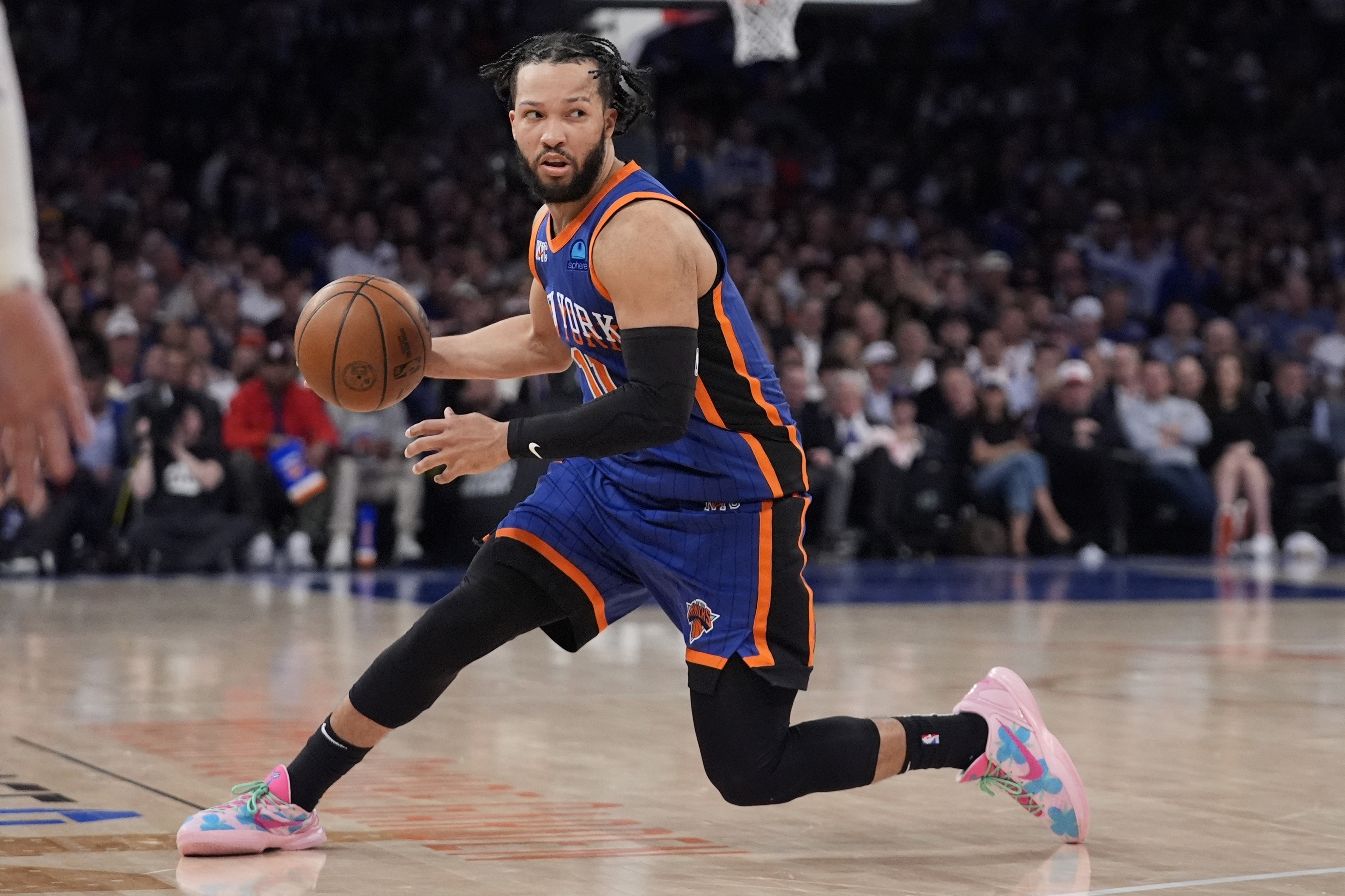 New York a Denver vyhrály v NBA pátá utkání, zářili Brunson s Jokičem