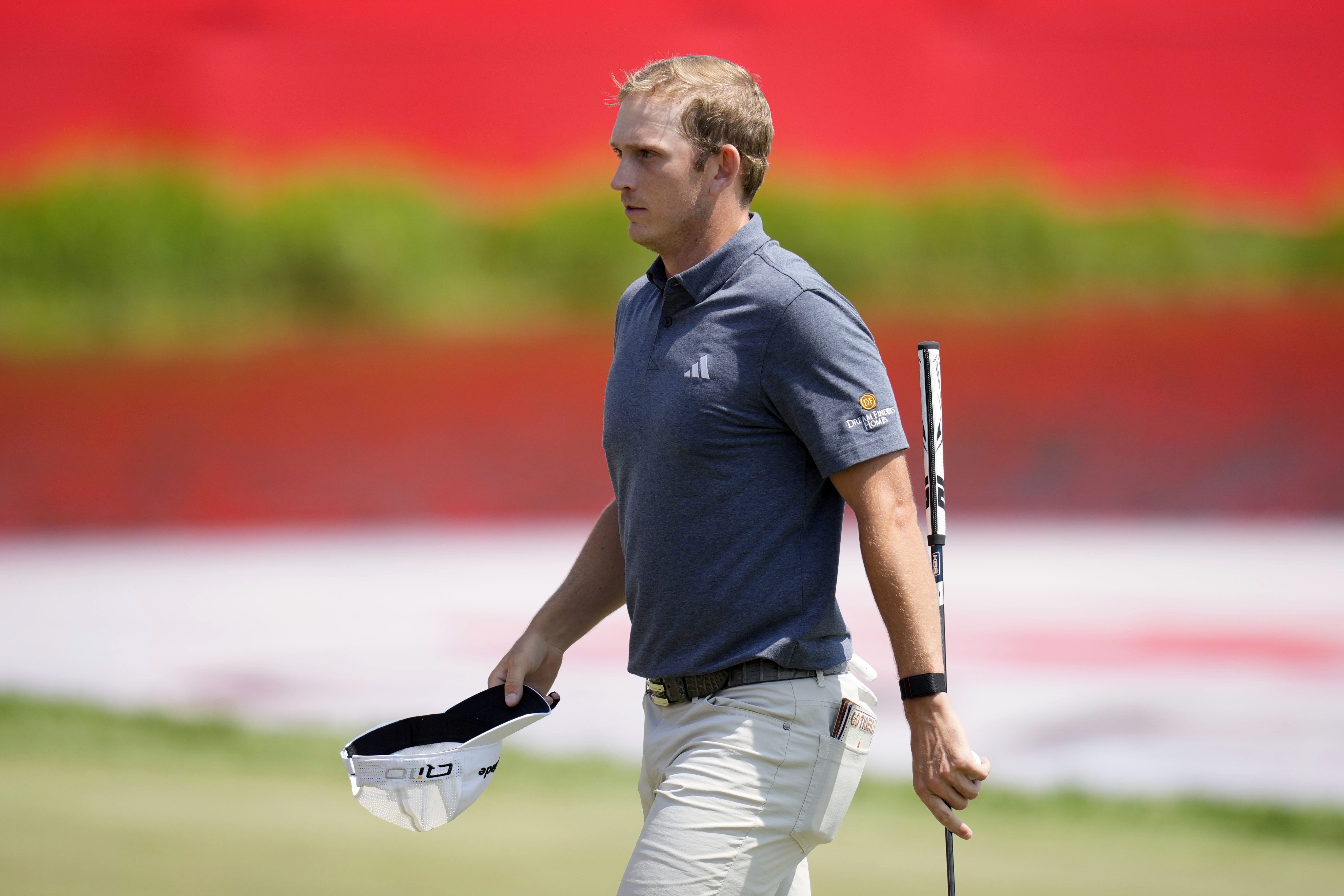 Jacob Bridgeman shoots an 8-under 63 at the TPC Twin Cities to take the 3M Open lead