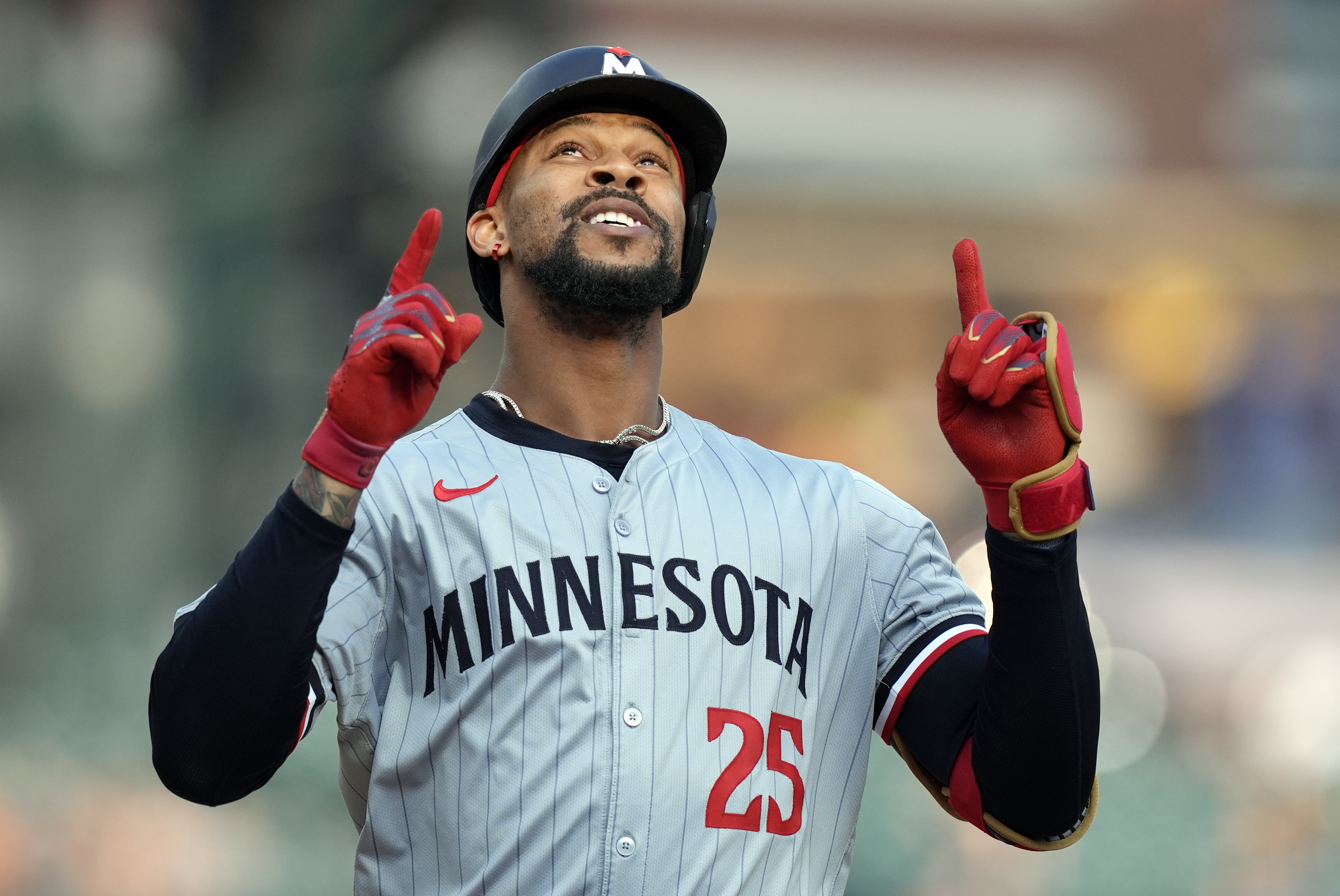 Byron Buxton homers and doubles to lead Twins to 9-3 win over Tigers