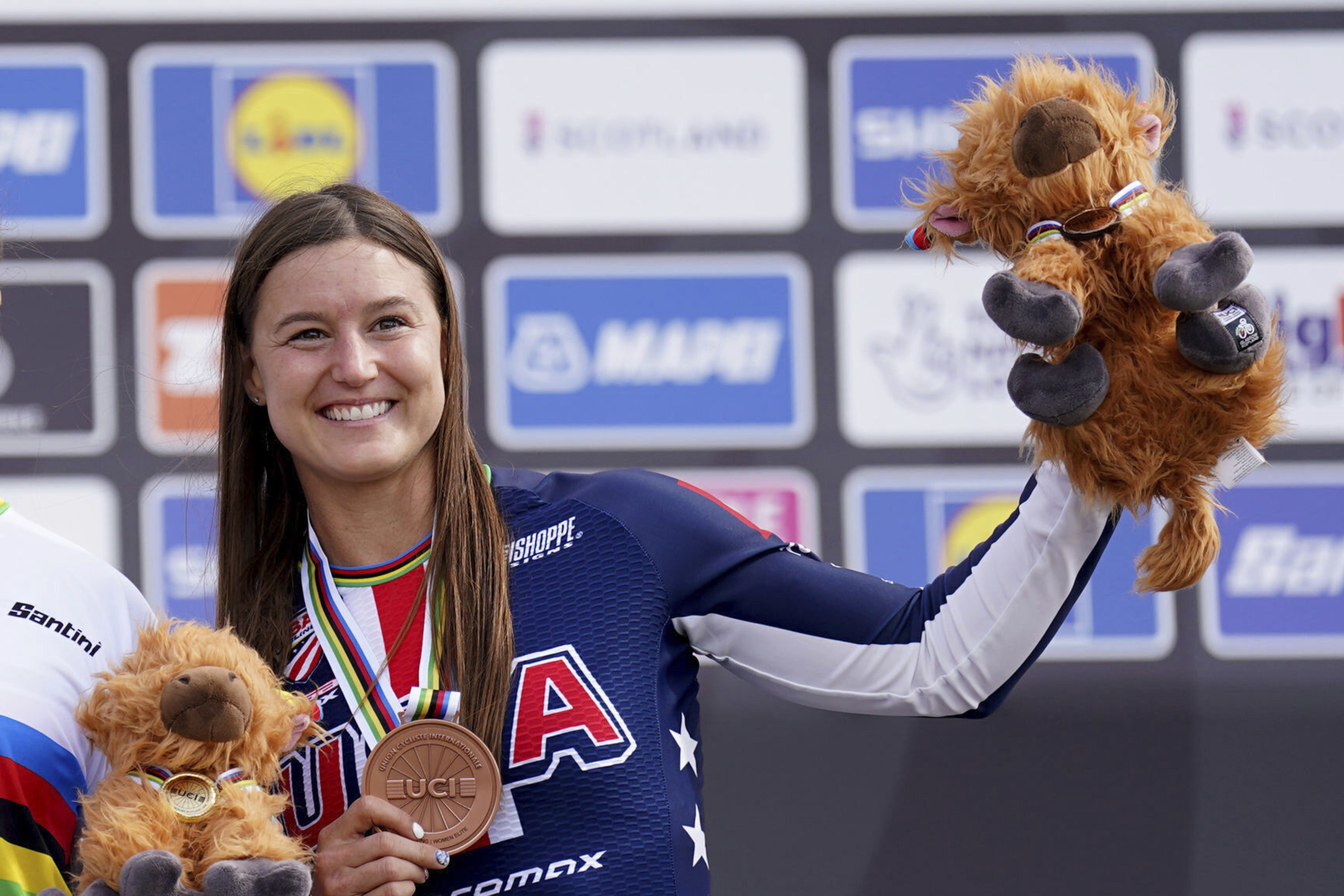 3-time world champ Ellen van Dijk to race Olympic time trial 6 weeks after  fracturing her ankle | AP News