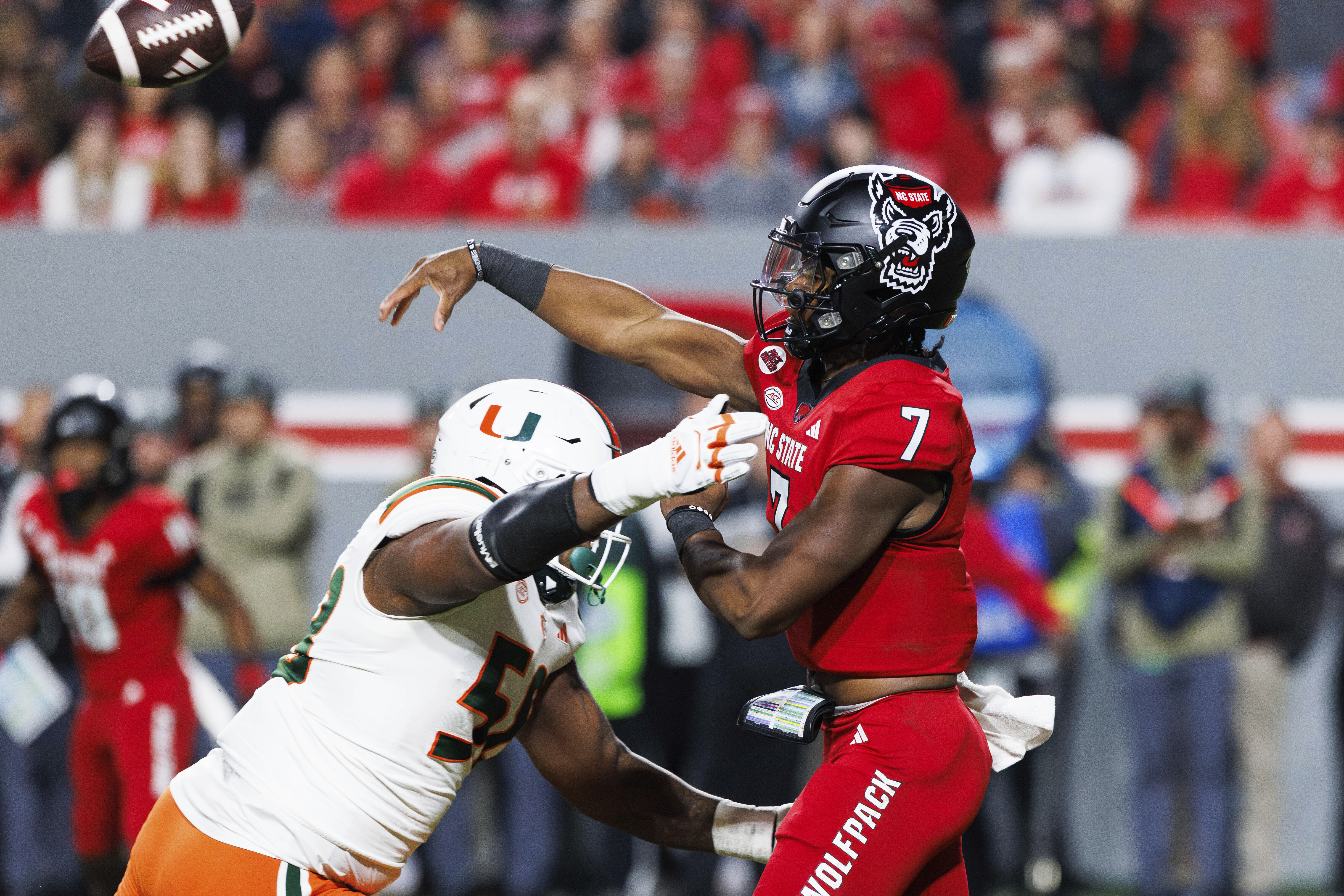 Louisville football unveils new field design for 2023 - Card Chronicle