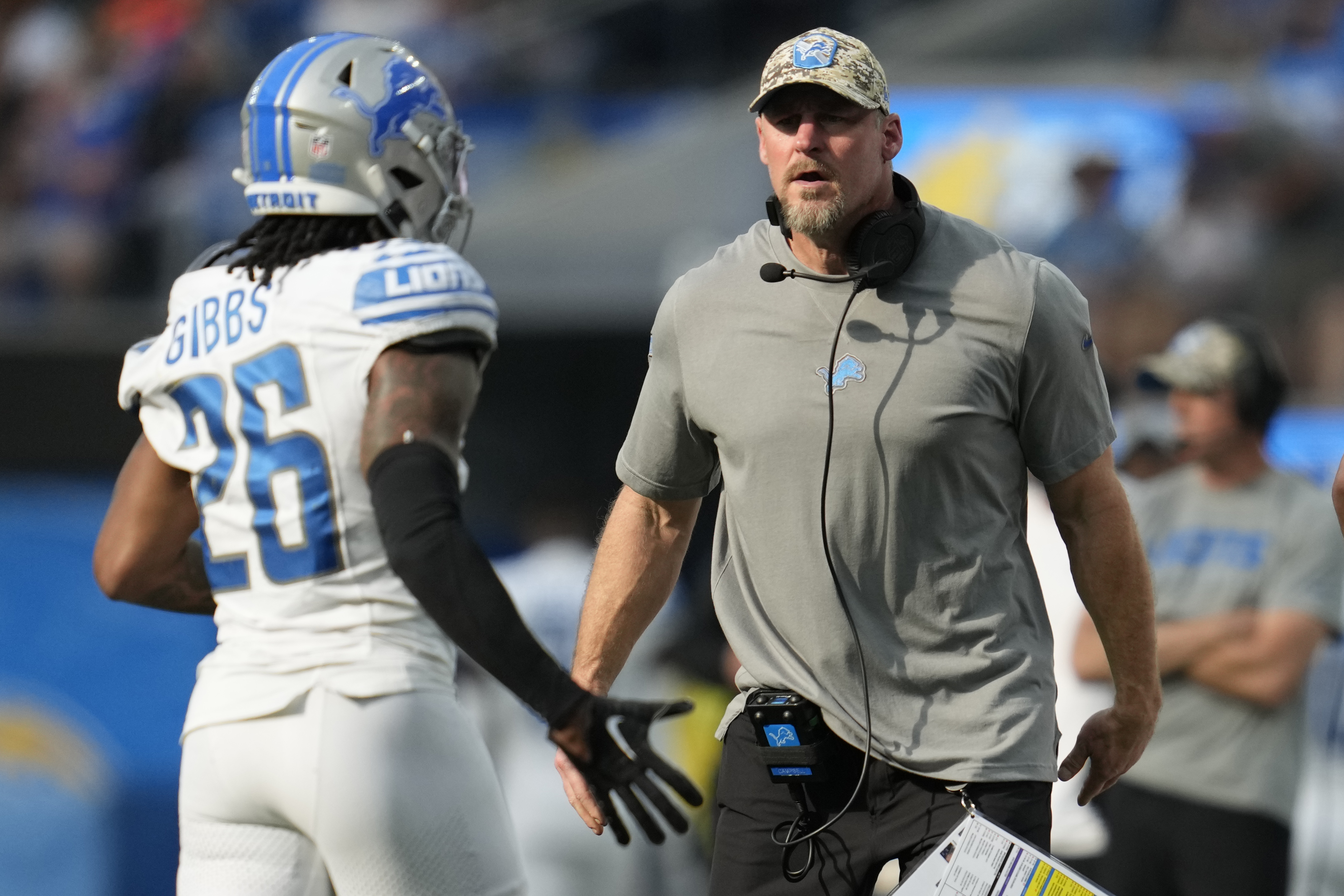 Lions coach Dan Campbell focuses on strong offensive play instead of  struggling defense | AP News