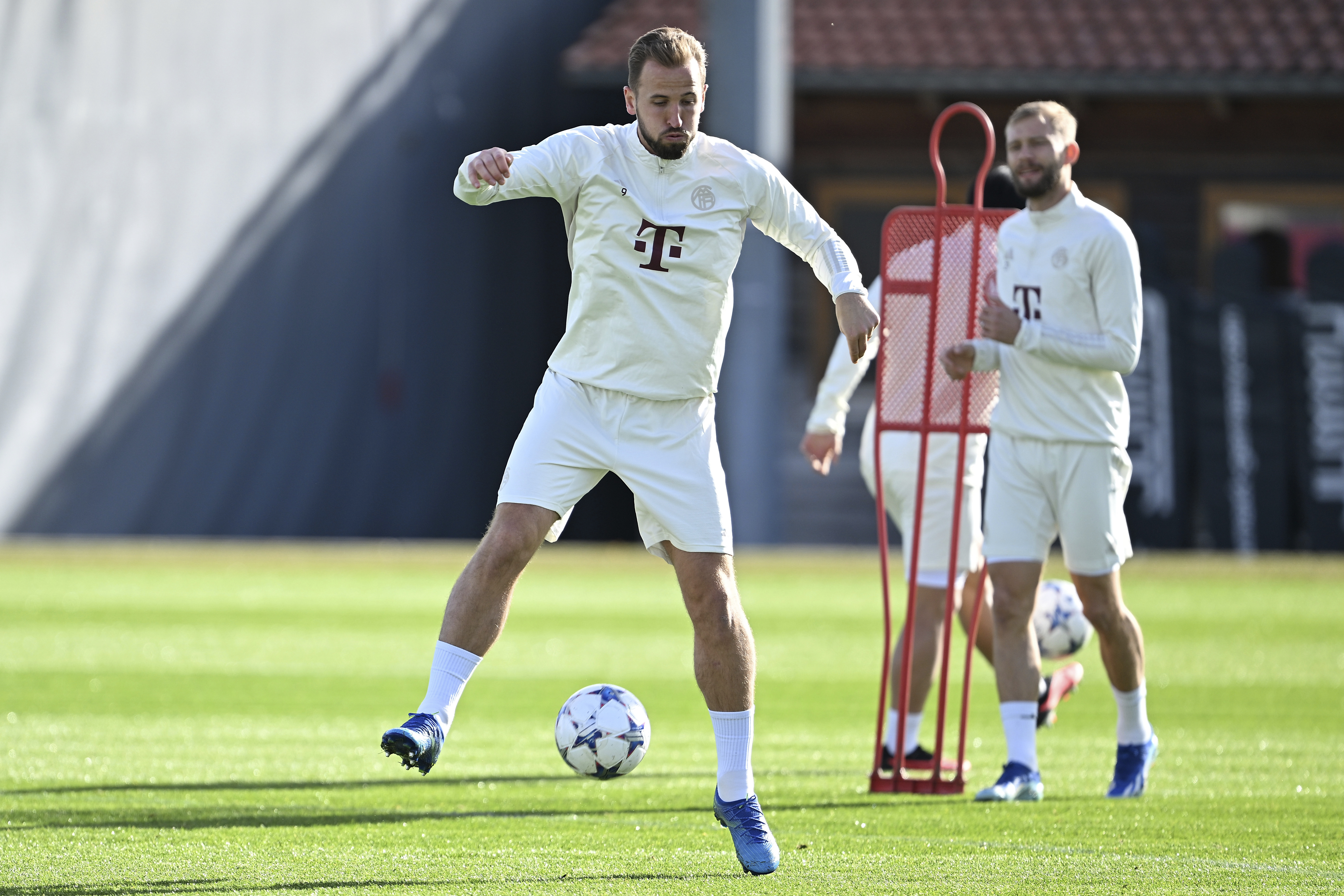 Besiktas come to Bayern Munich - Bavarian Football Works