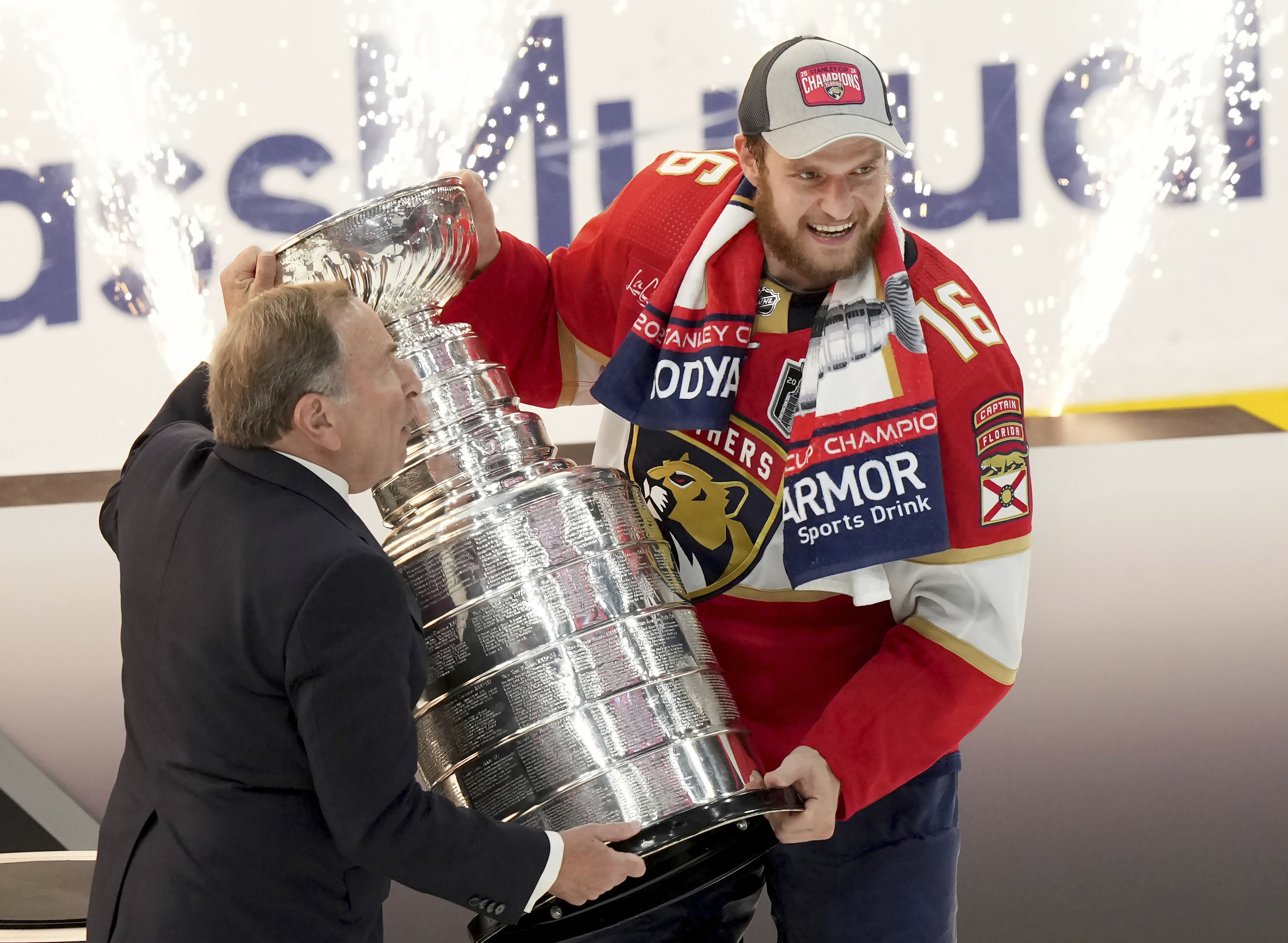 Florida Panthers win first Stanley Cup title | AP News