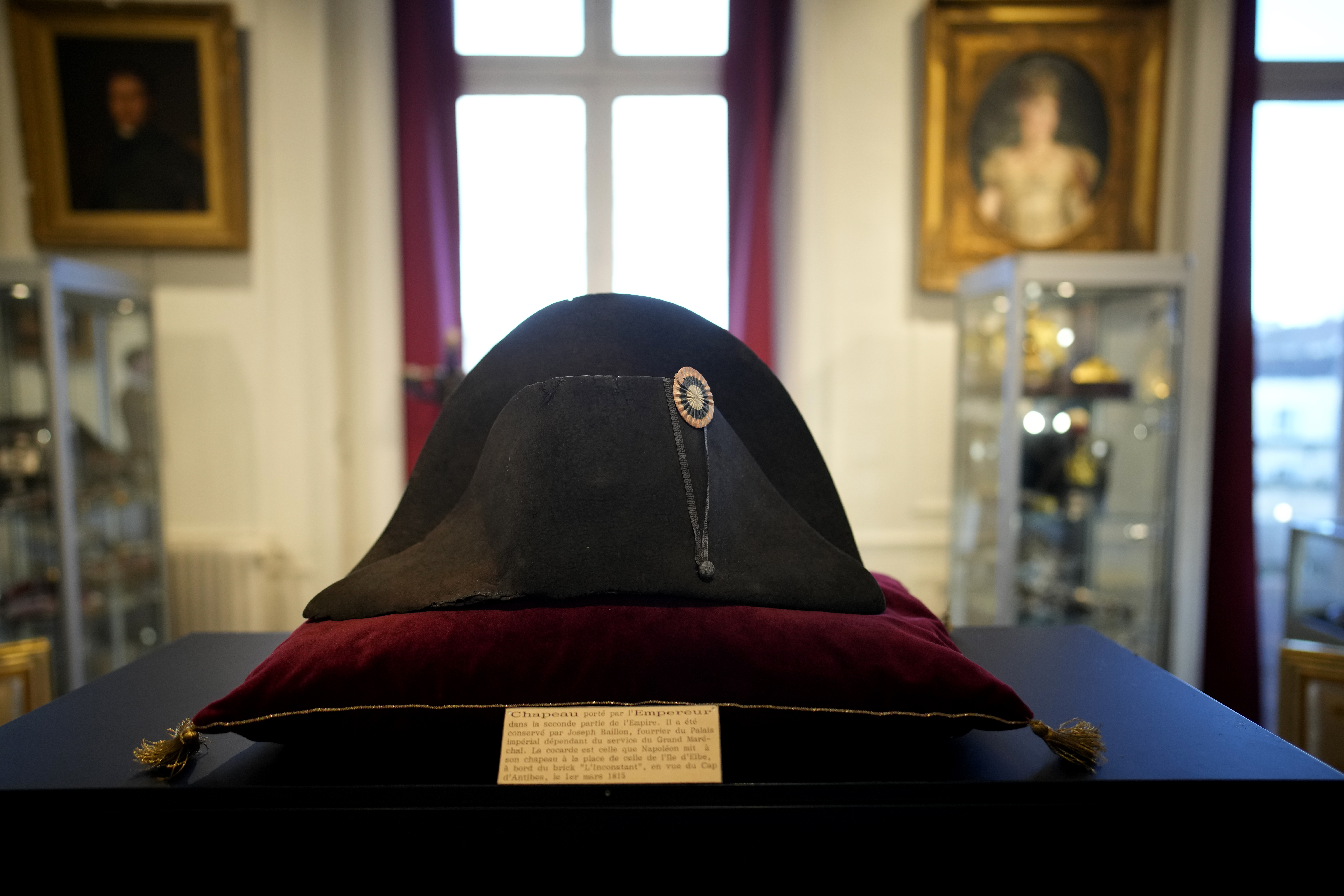 Napoleon's hat from Waterloo sells for over $400,000 at auction