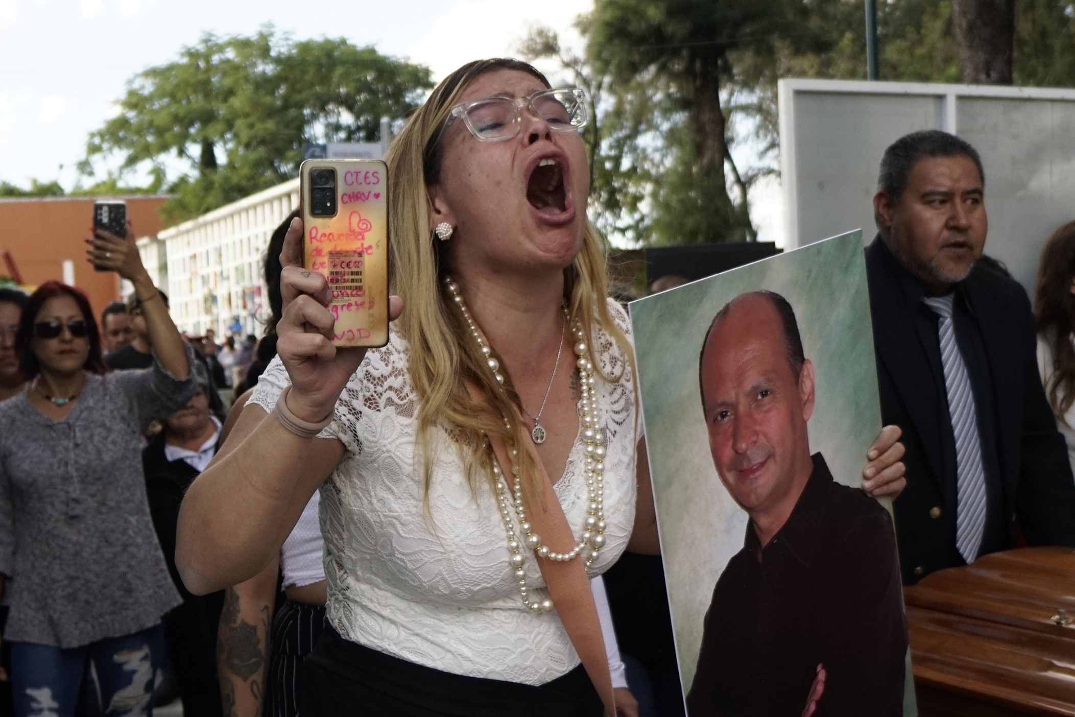 Mexican activist who counted murders in his violence-plagued city is  himself killed | AP News