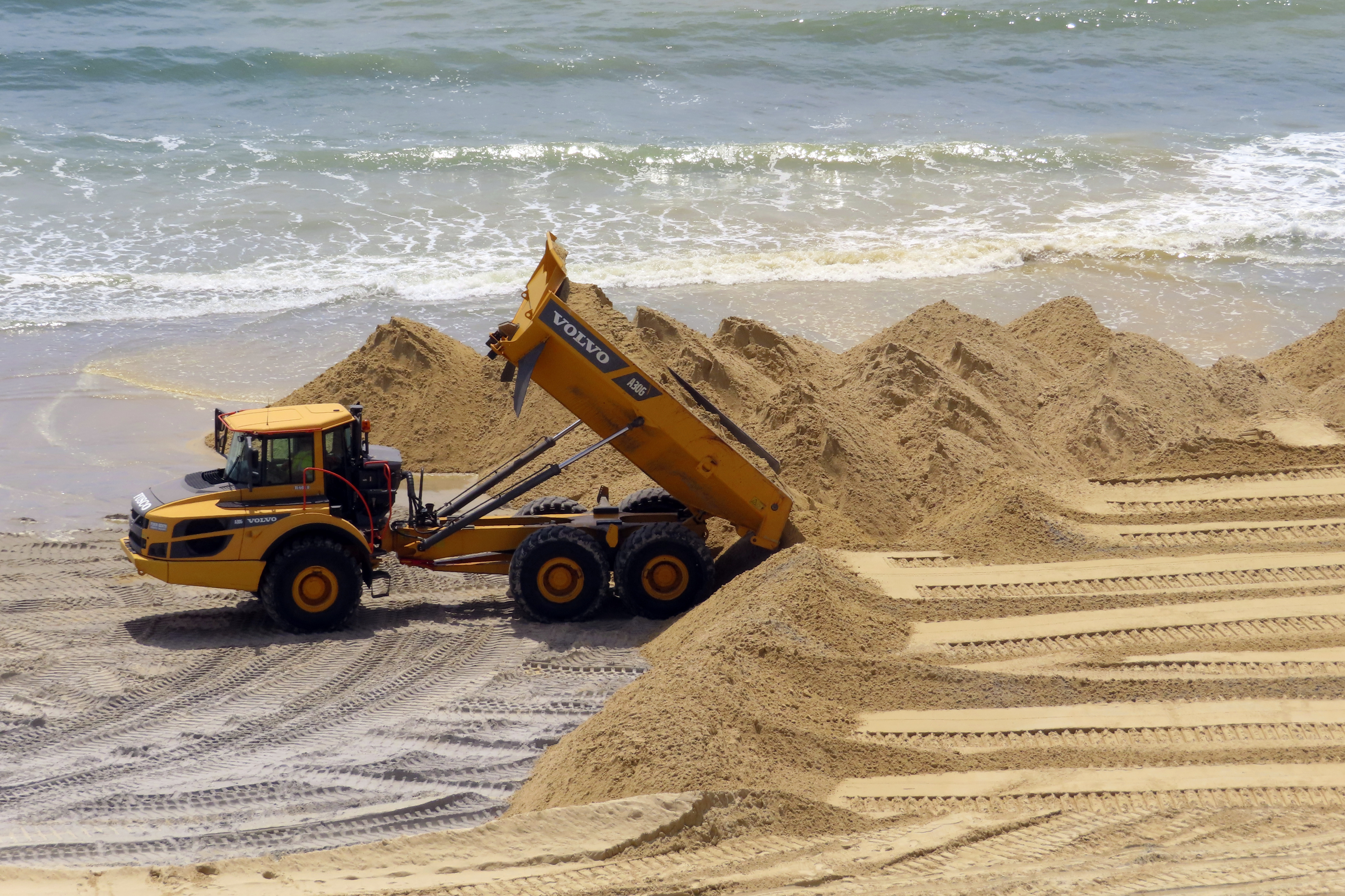 Atlantic City: Beach erosion has casinos desperately seeking sand