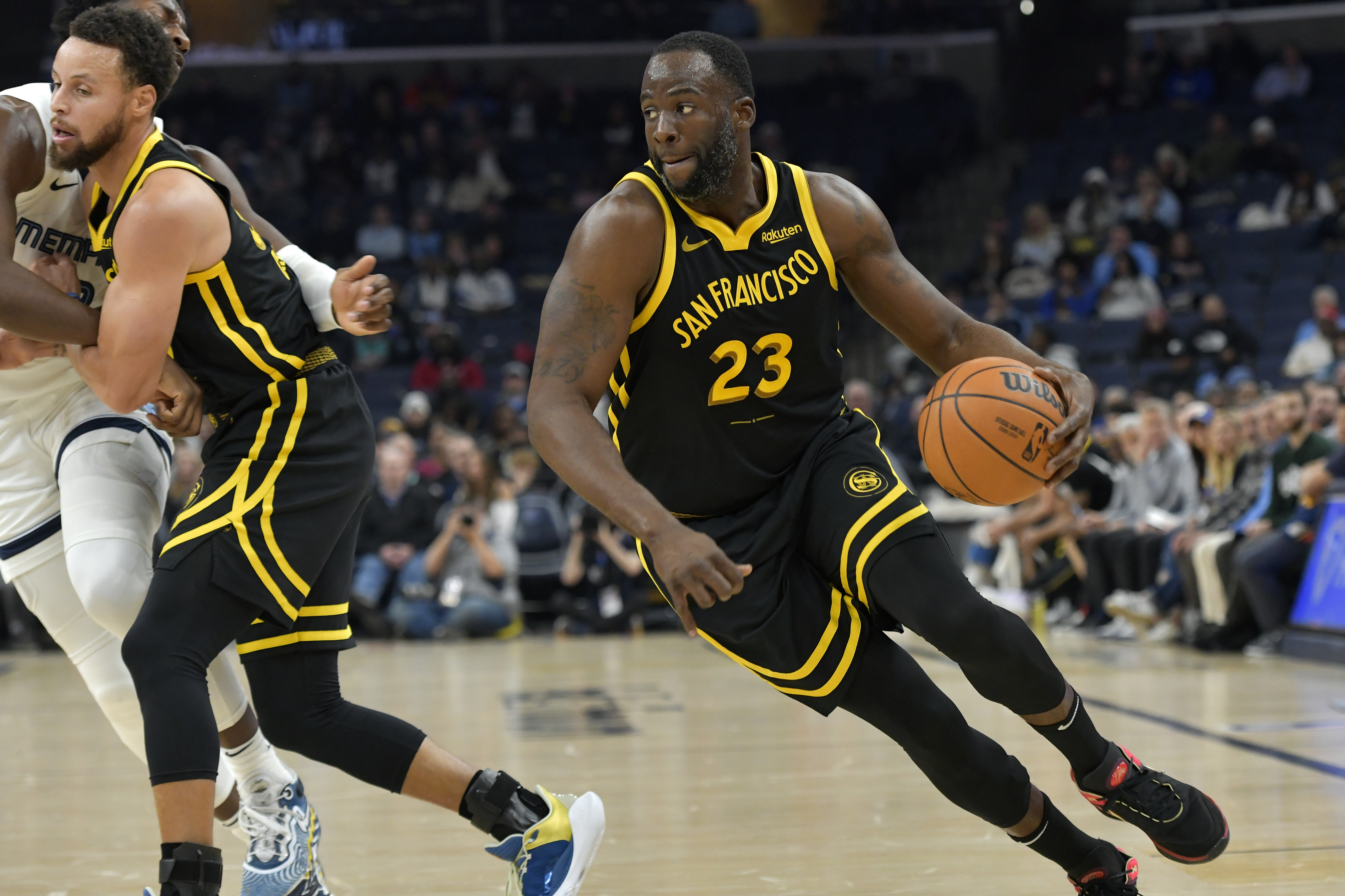 Draymond Green returns from NBA suspension but Warriors lose to Grizzlies,  116-107