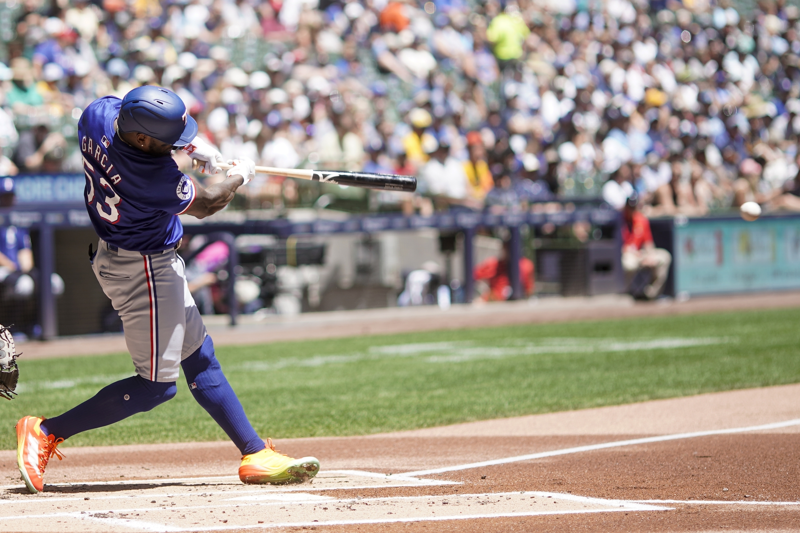 Adolis García to represent host Rangers in Home Run Derby, Teoscar Hernández completes 8-man field