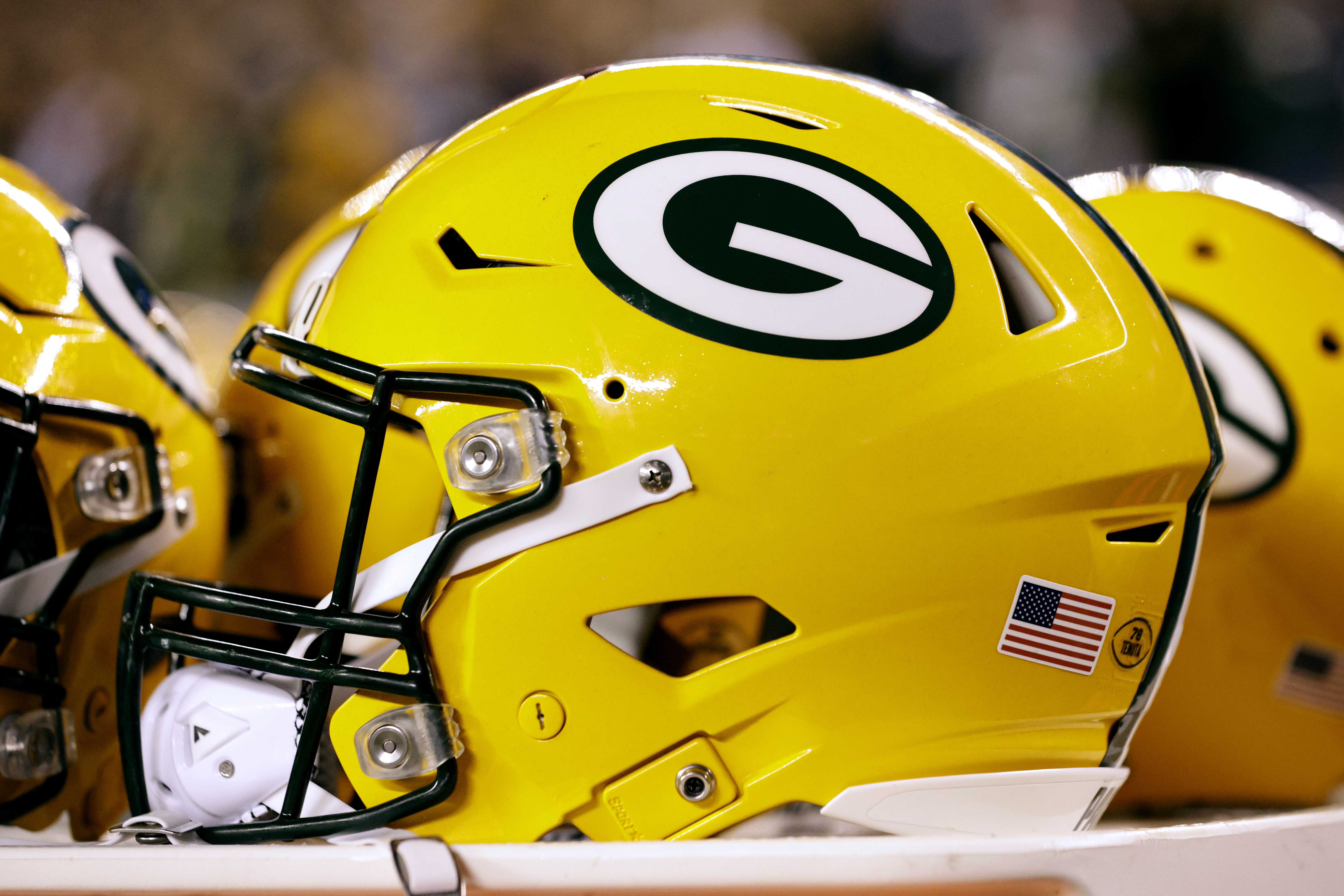 Packer helmet hot sale