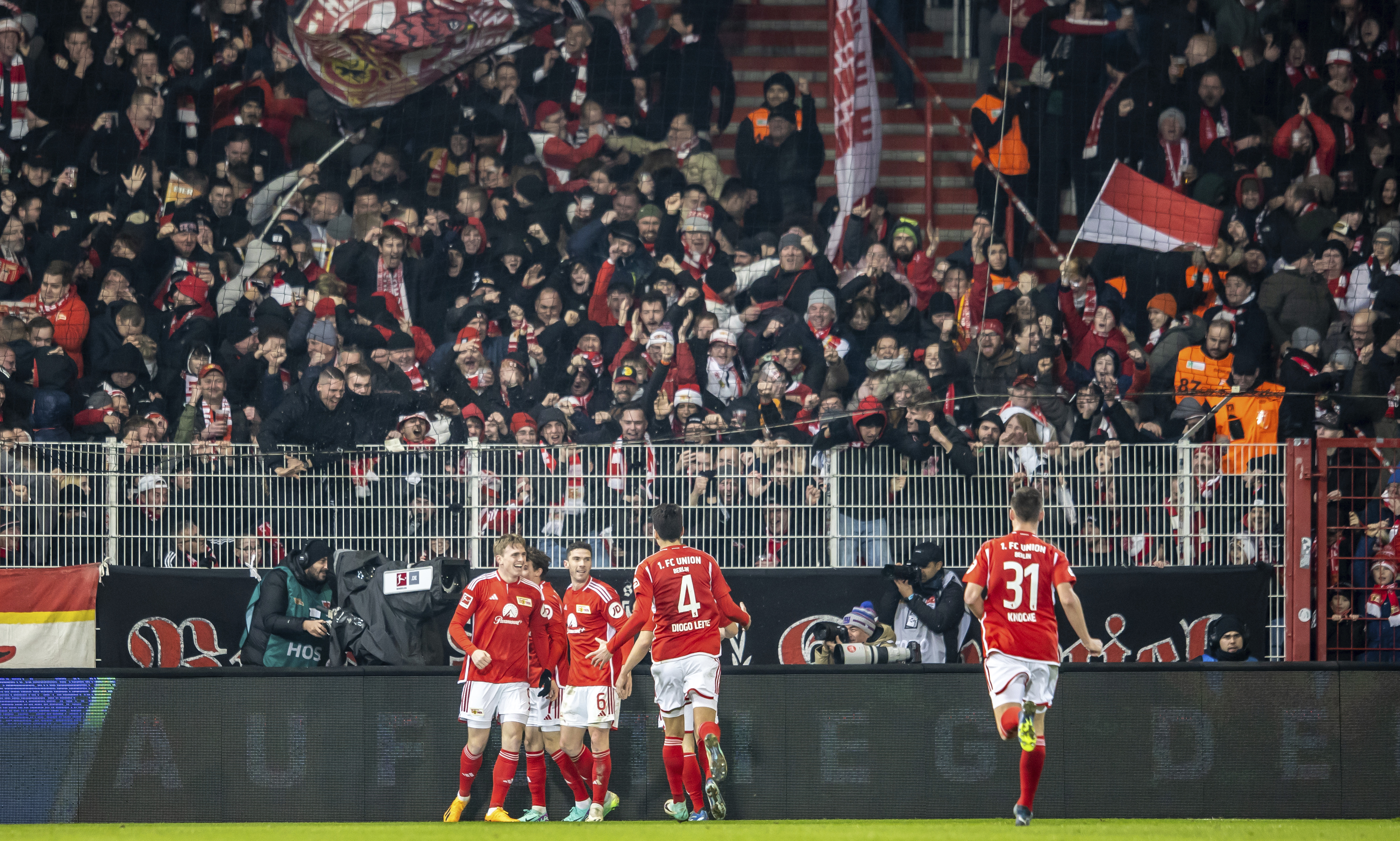 Real Madrid beat Braga 3-0 to clinch Champions League last-16 place