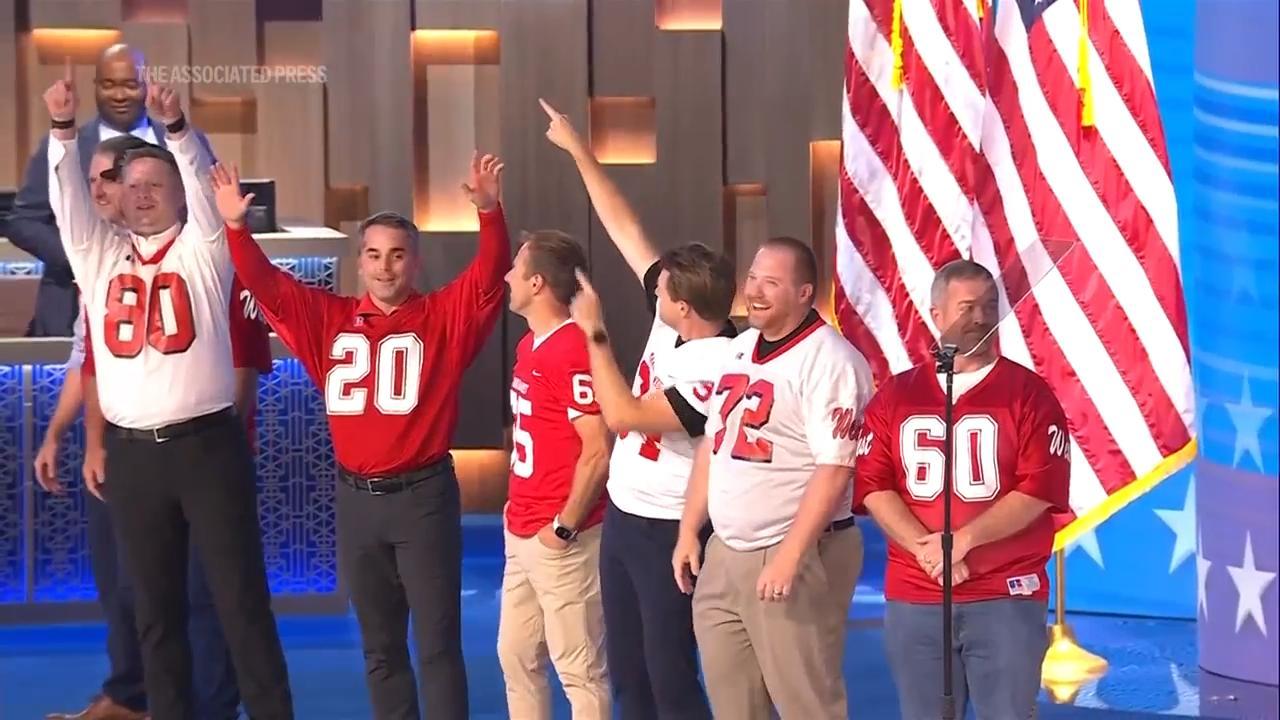 Tim Walz addresses Democratic National Convention