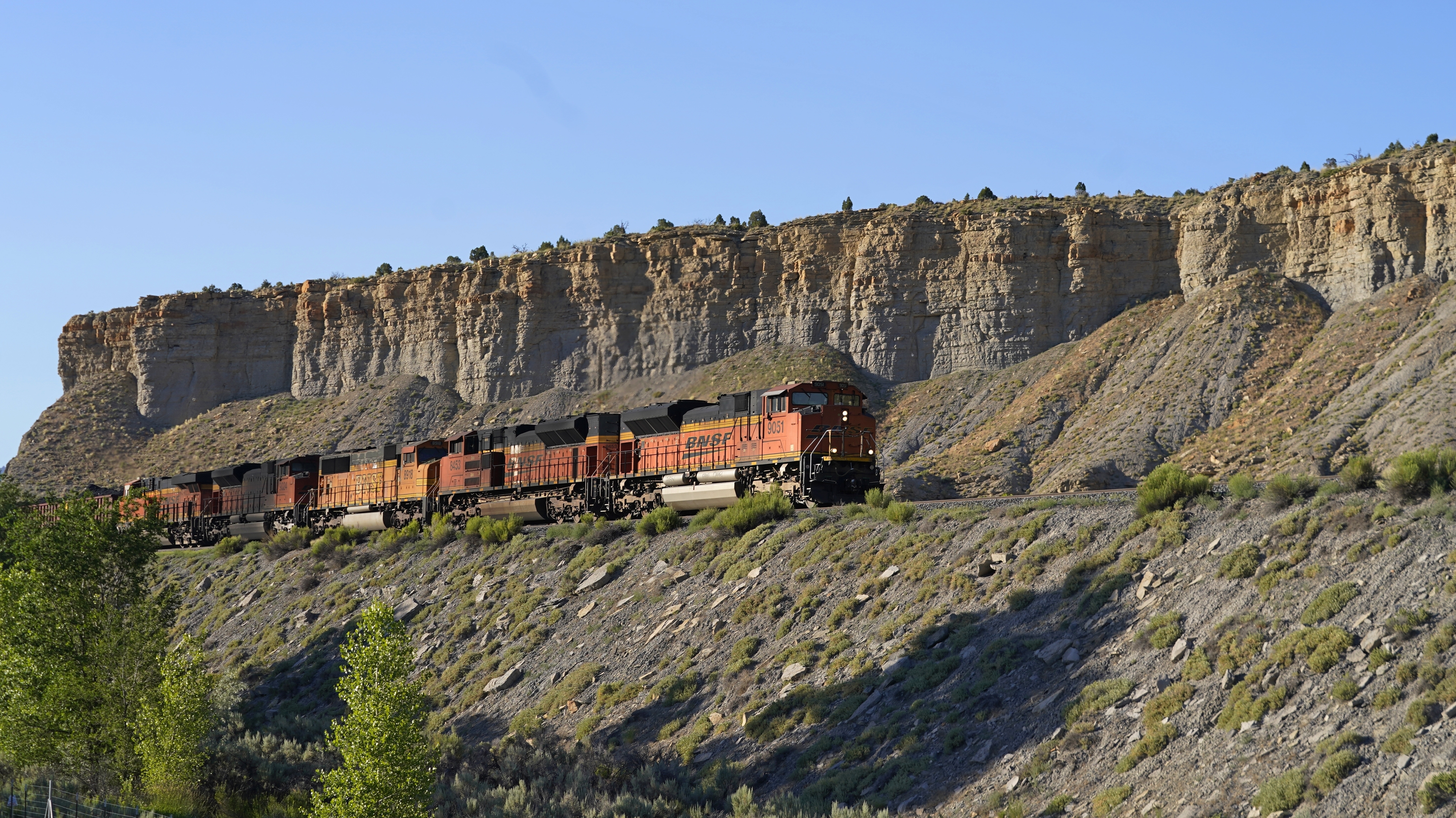 Federal funding coming to 2 Montana railroad projects