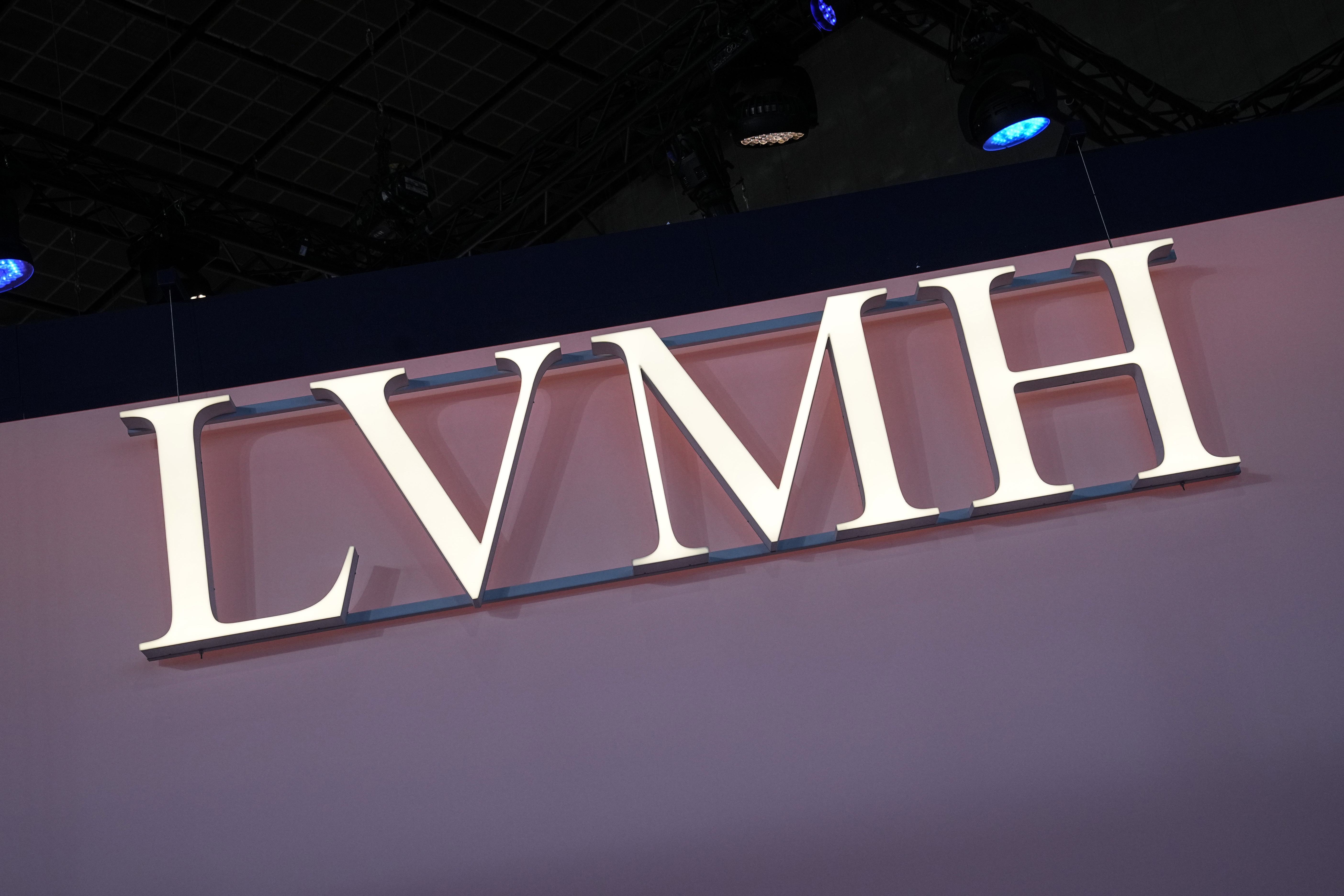 Logo LVMH - LVMH