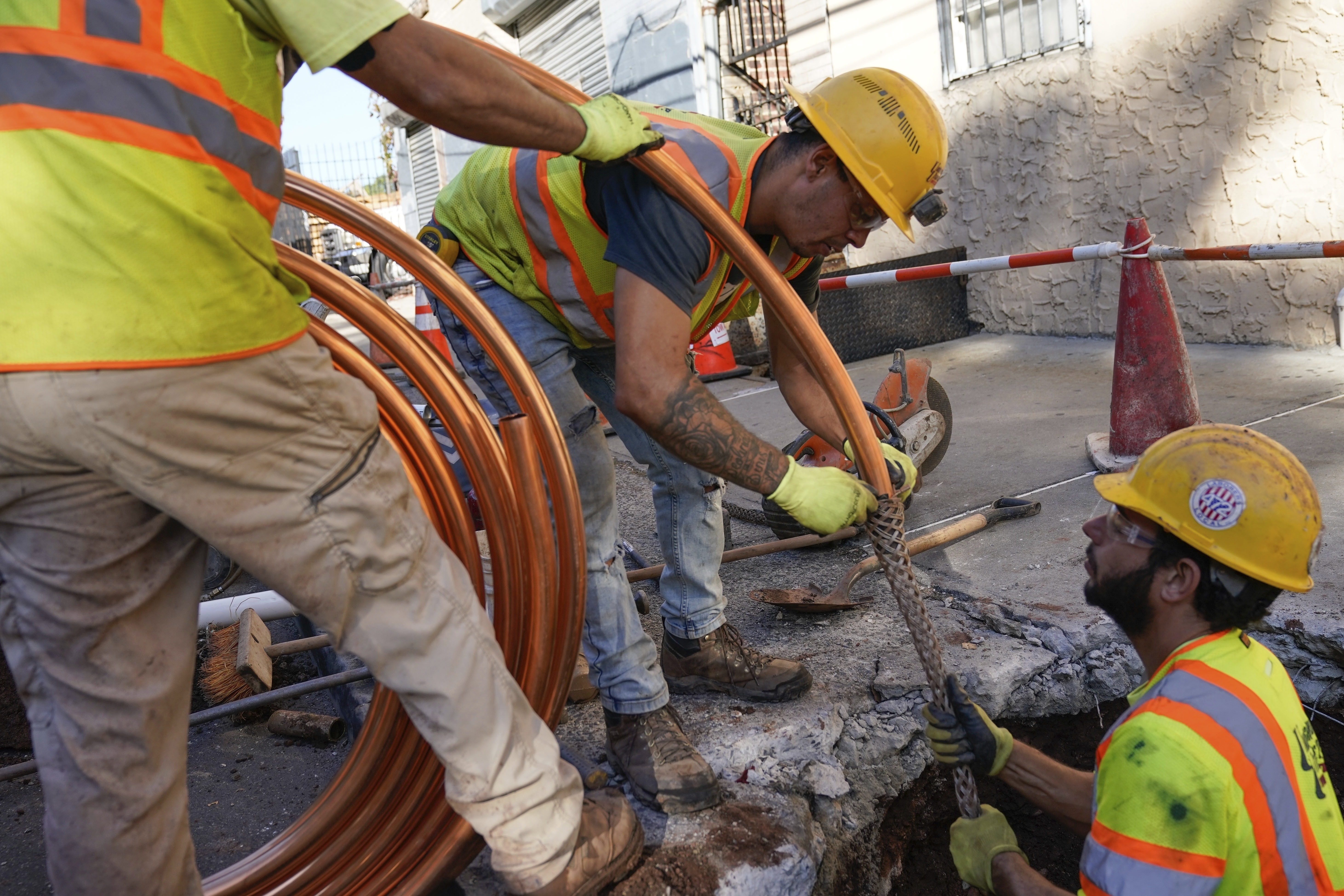 What would it cost to replace all the nation's lead water pipes