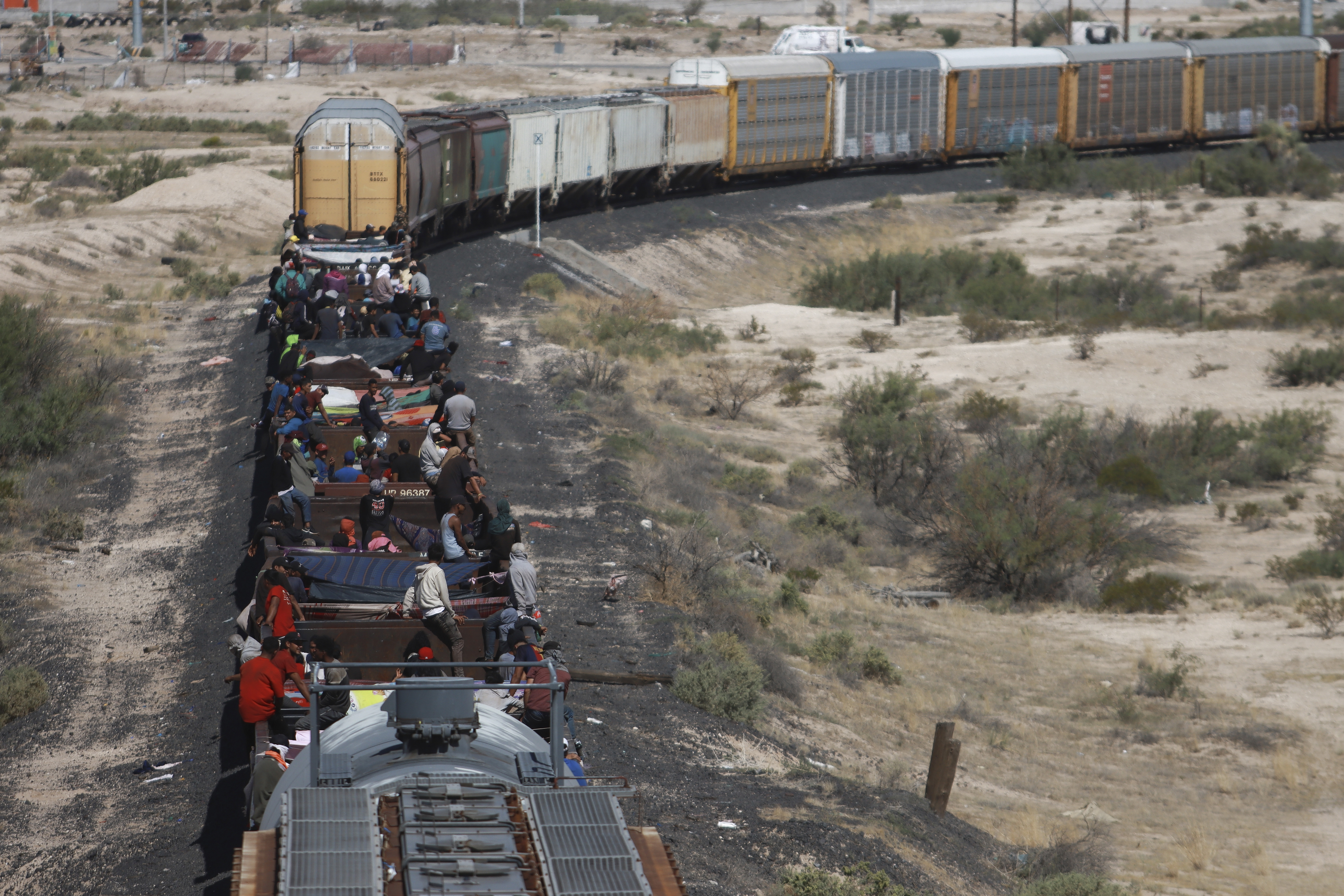 Migrant encampments surging at border in Jacumba Hot Springs