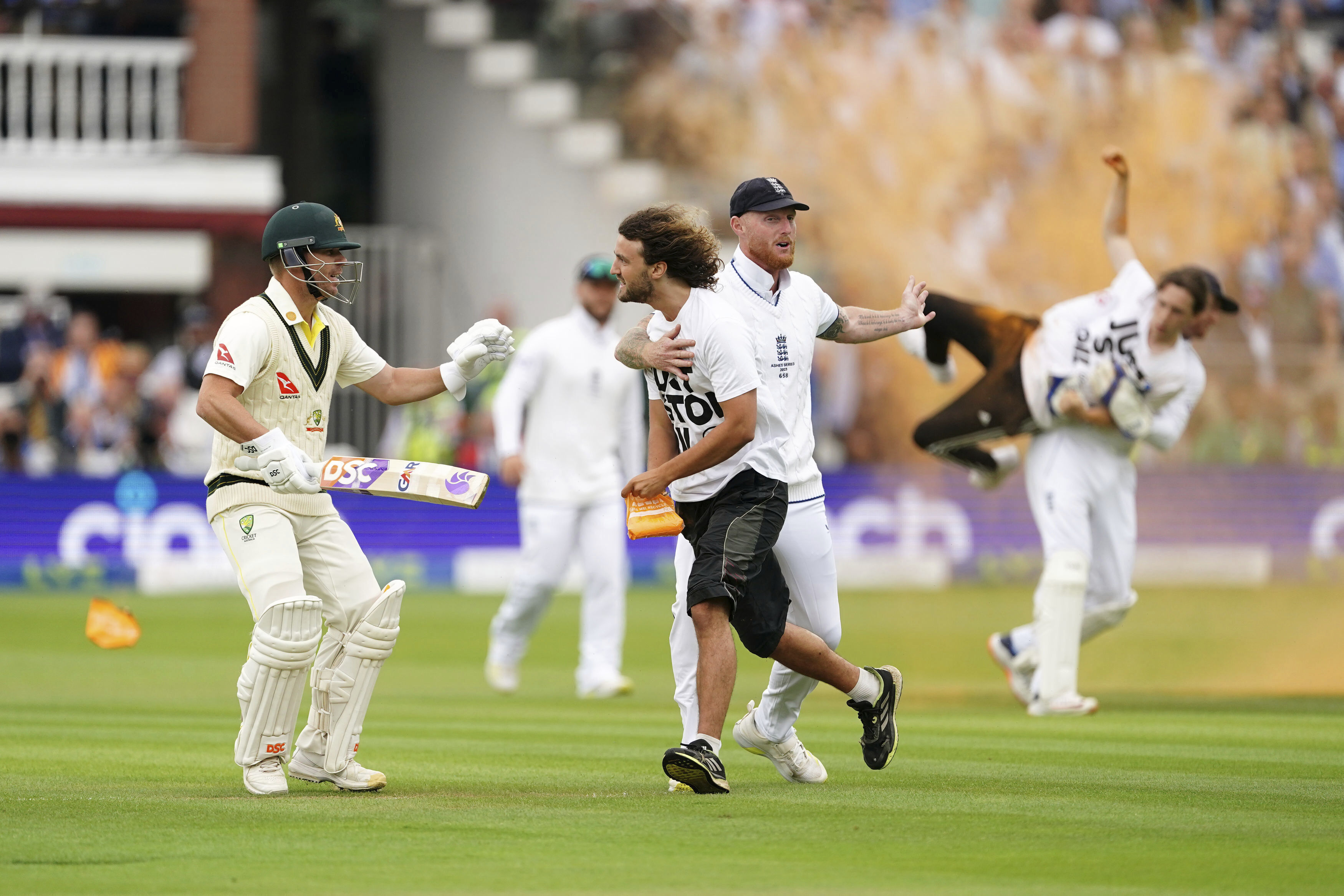 Australia defy odds and dominate England on first day of 2nd Ashes test at  Lord's