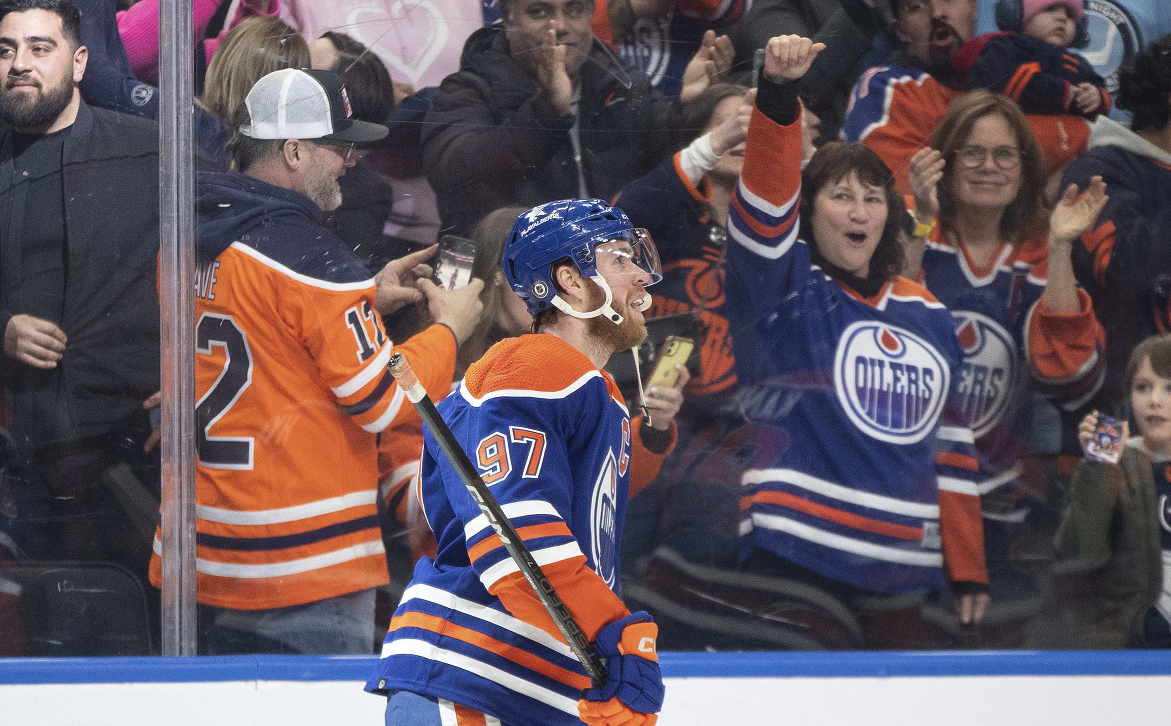 McDavid scores late in OT to lift Oilers to 3-2 win over Blues