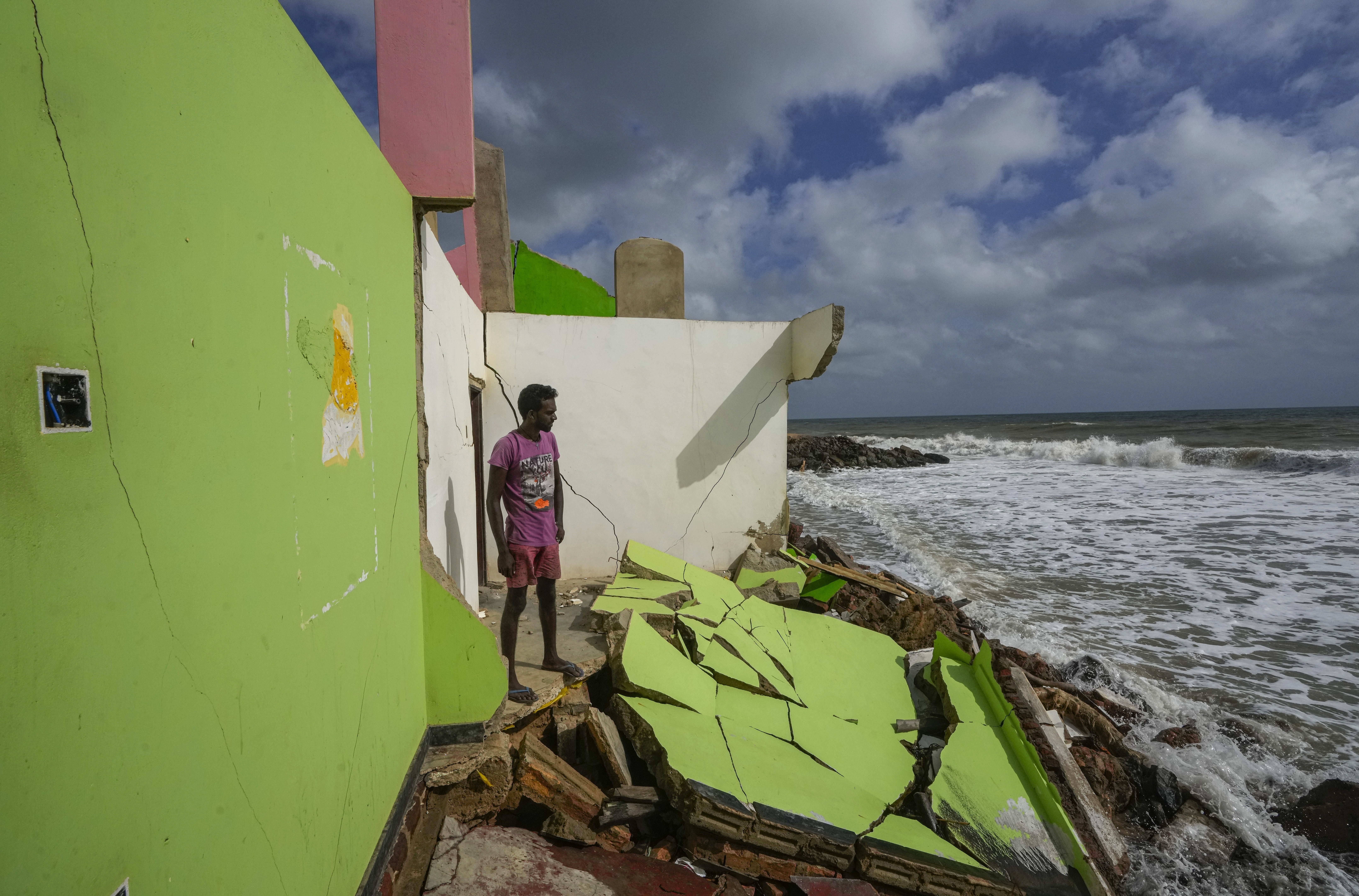 AP PHOTOS: In Sri Lanka, fishers suffer as sea erosion destroys homes and  beaches | AP News