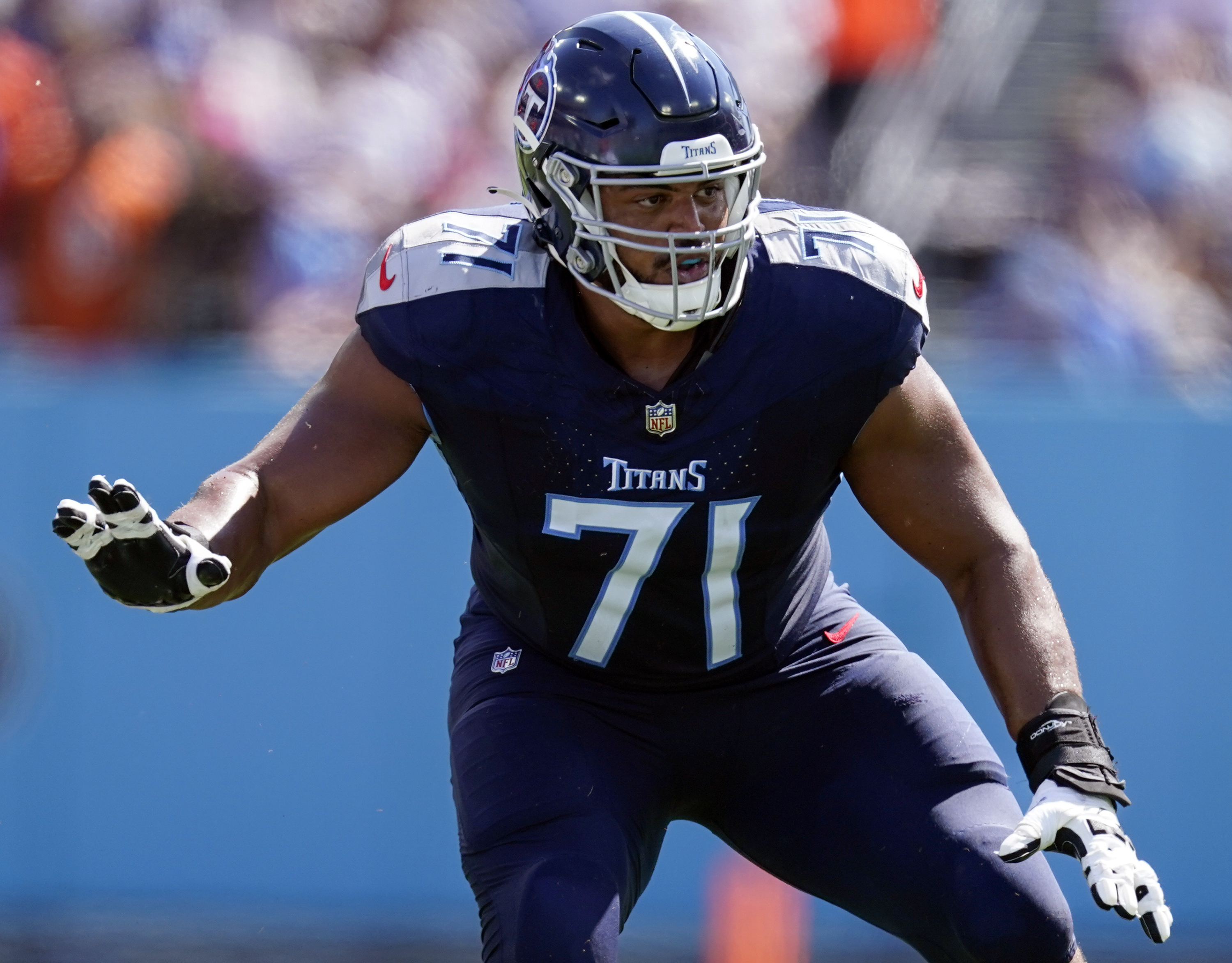 Packers sign former Tennessee Titans offensive tackle Andre