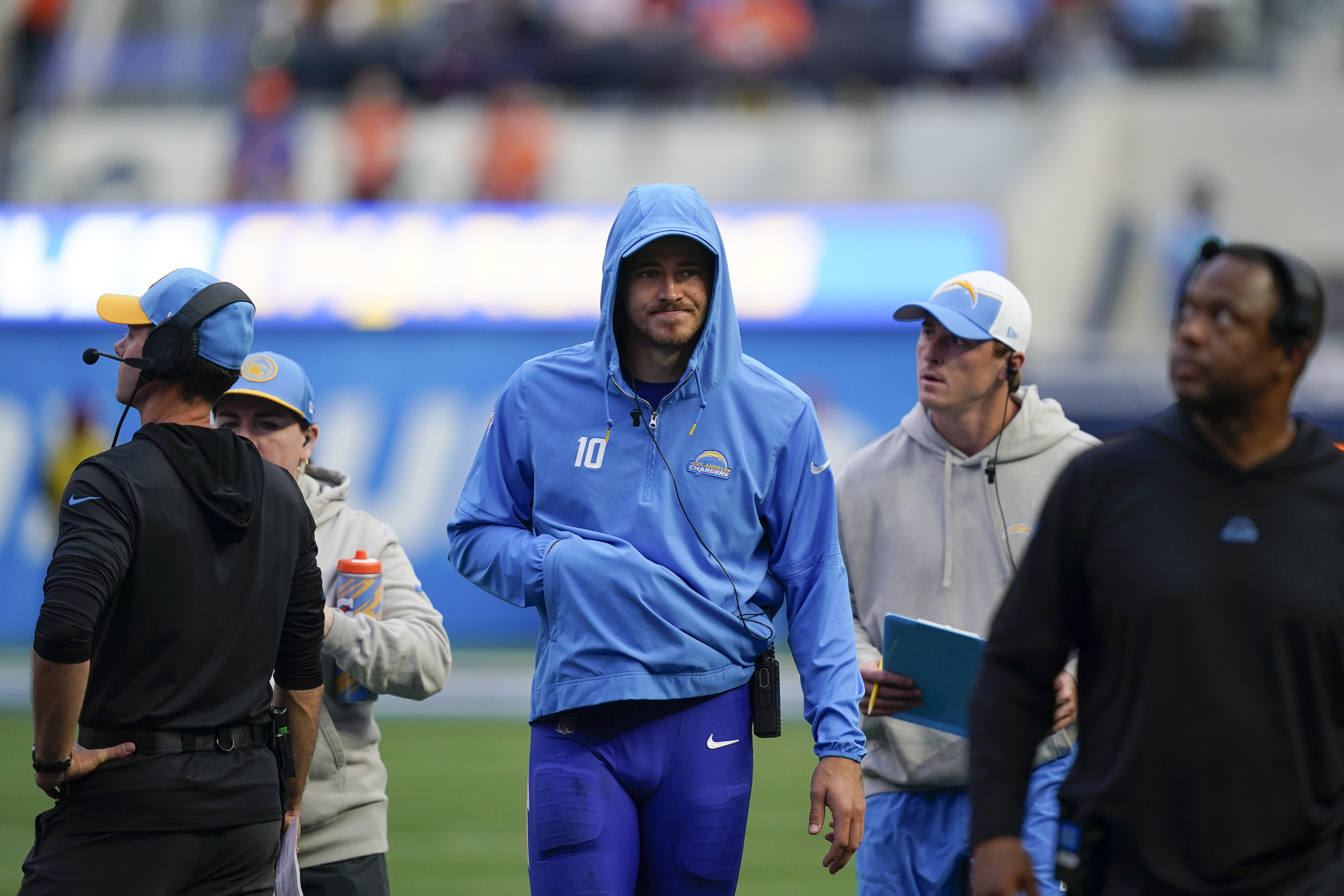 Chargers hot sale sideline hoodie