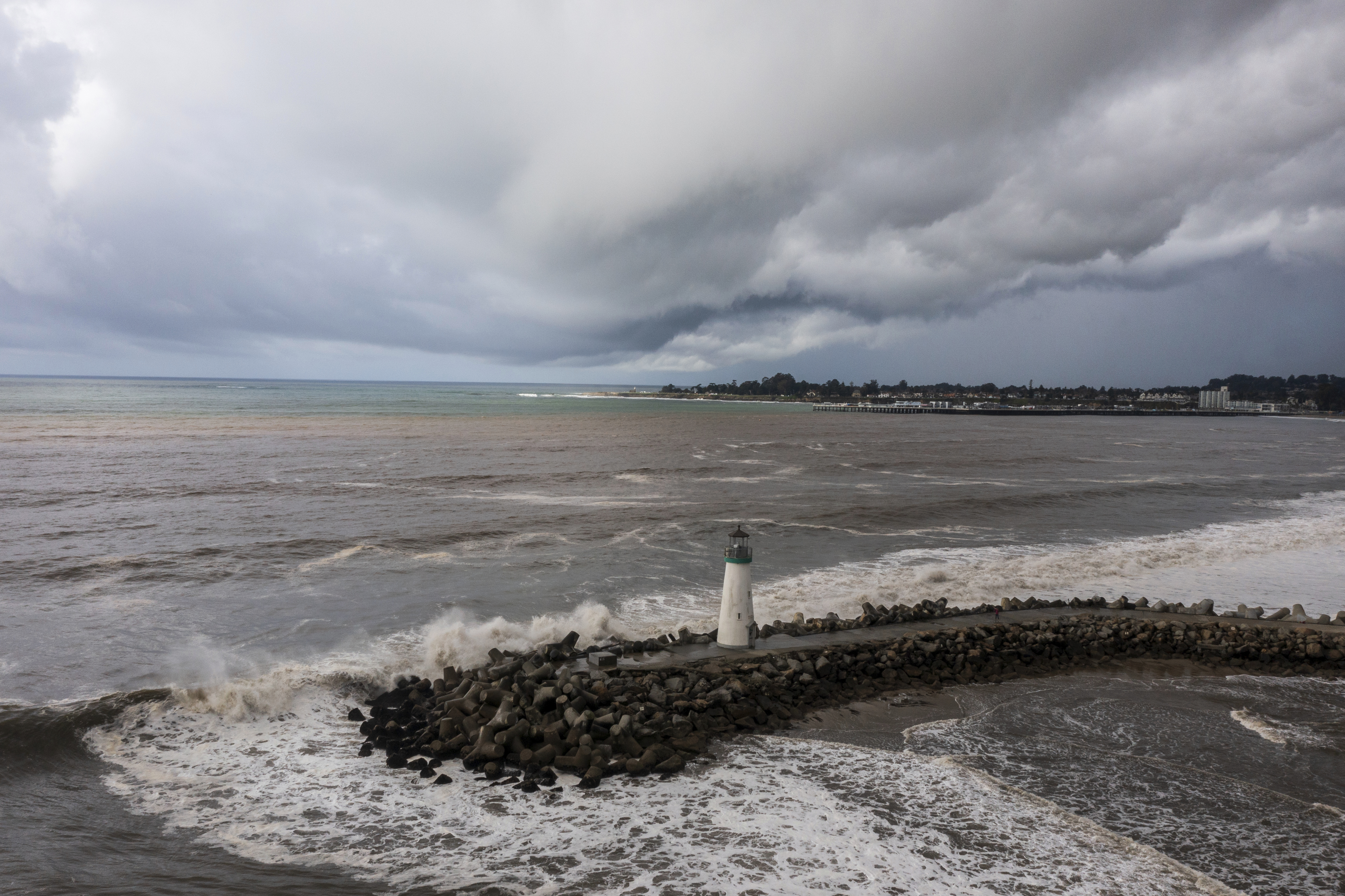 February 4 California storm updates: California atmospheric river