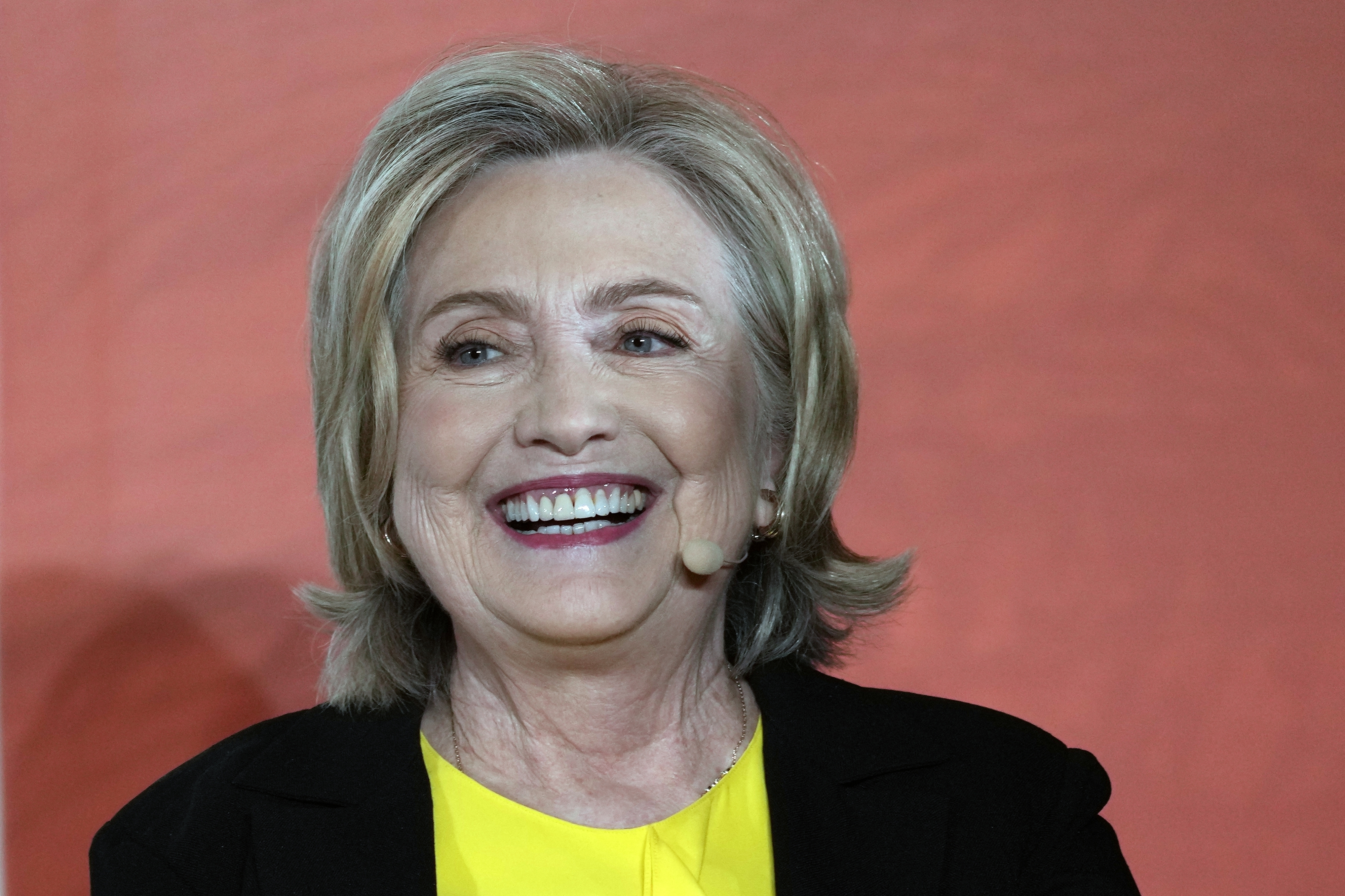 Hillary Clinton returning to the White House for an arts event