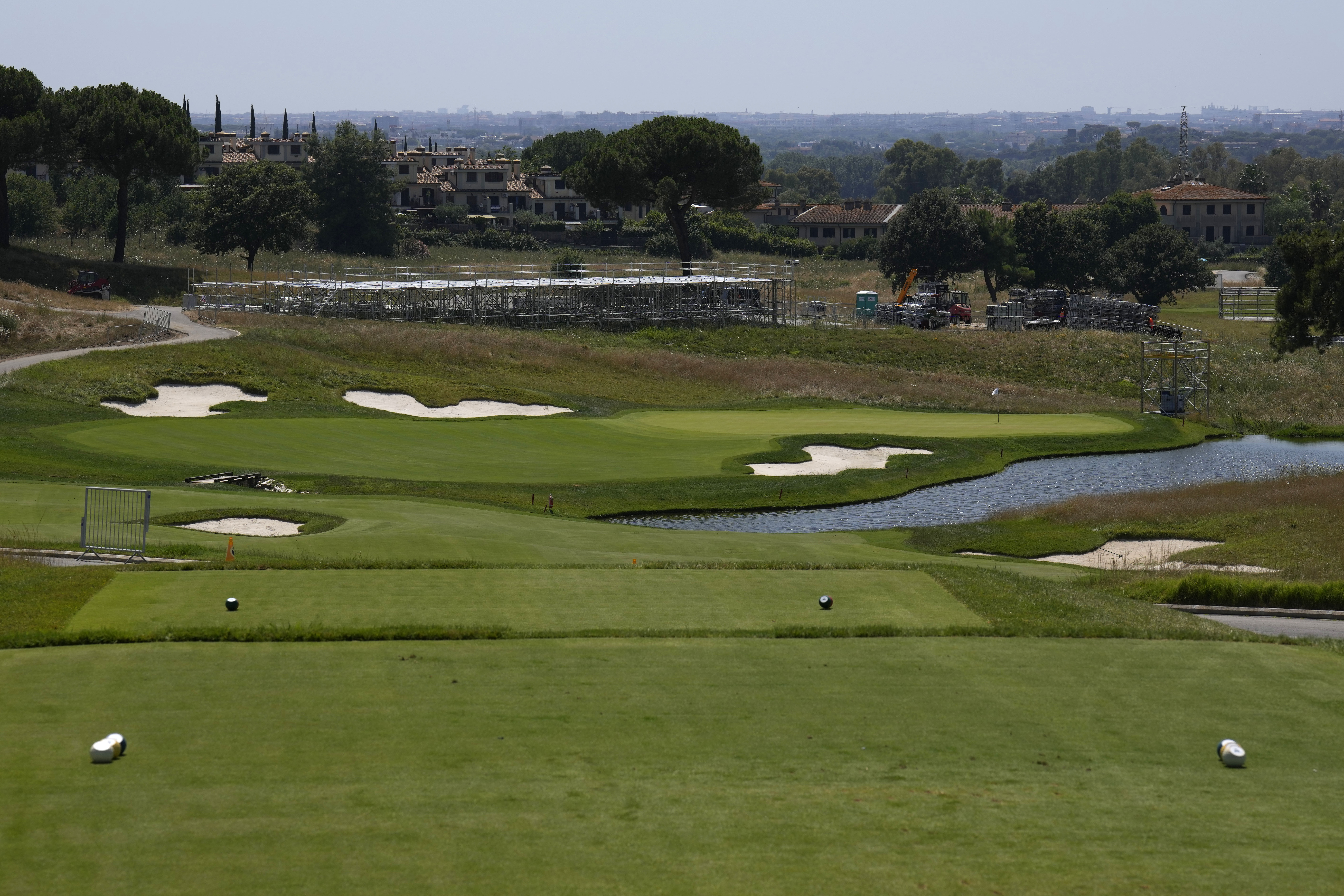 RYDER CUP '23: The reachable par-4 16th is the highlight on a course  designed for drama