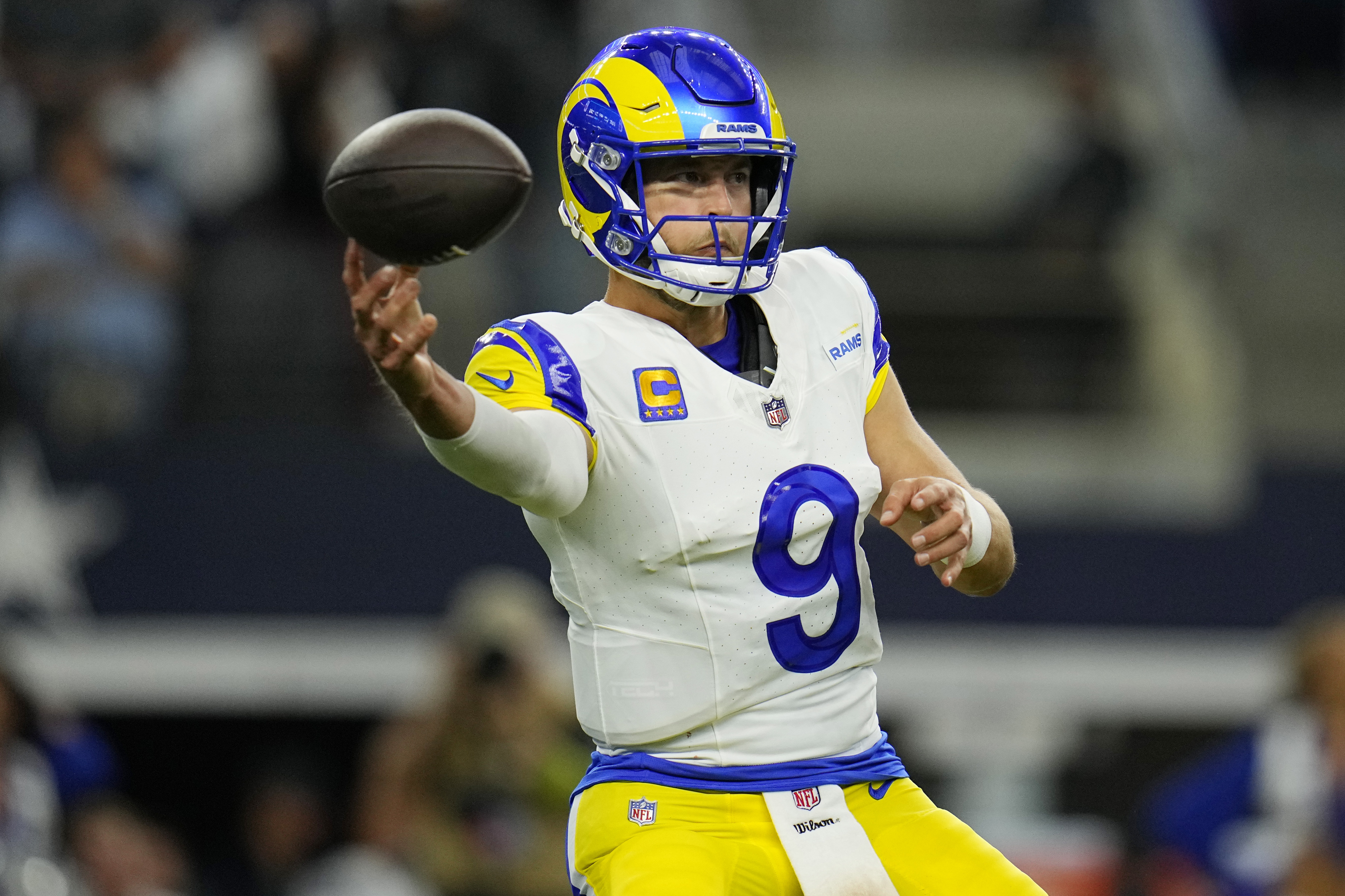 Rams' Matthew Stafford has sprained thumb ligament. Stetson