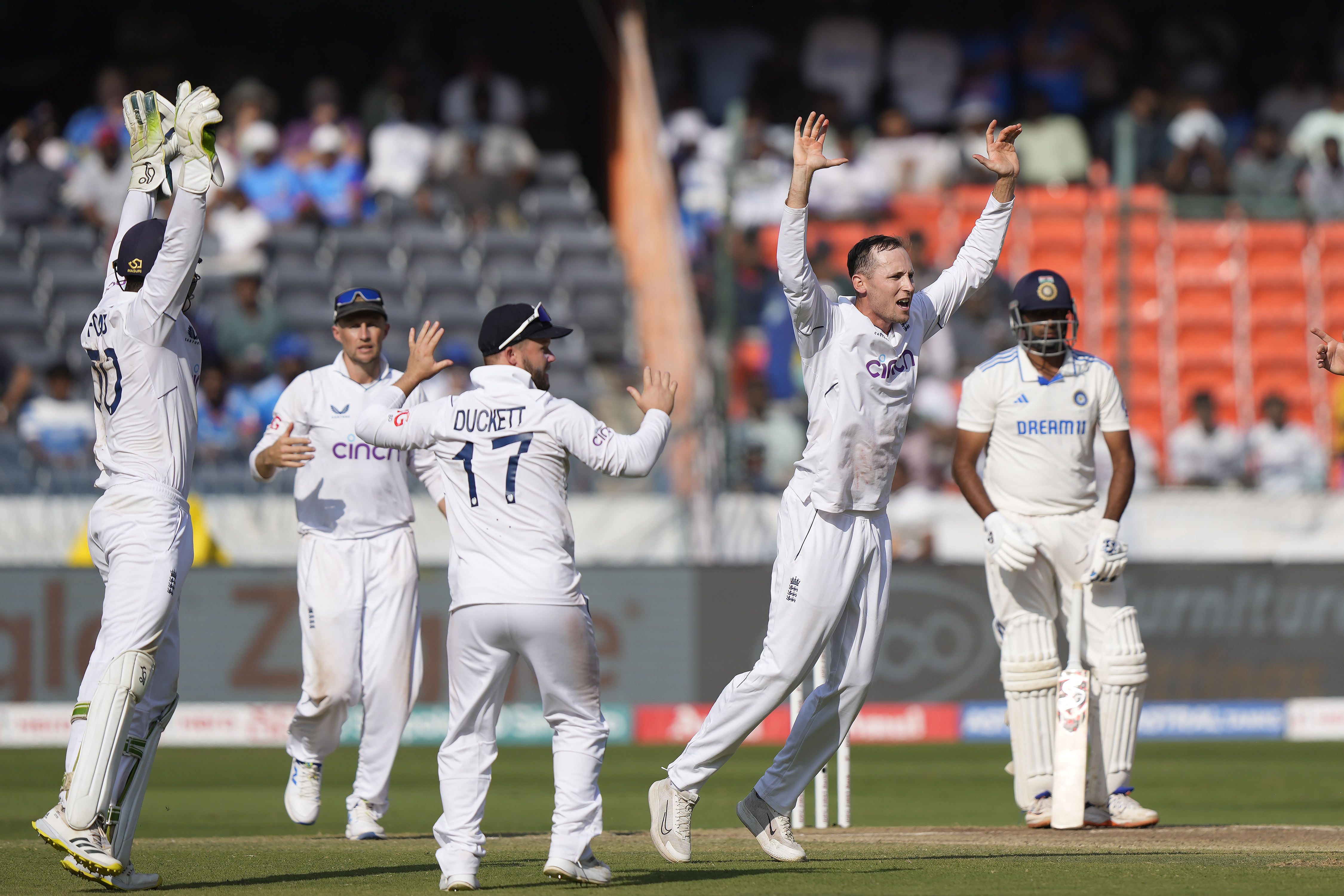 Tom Hartley, Ollie Pope lead England to unlikely 1st test victory over India