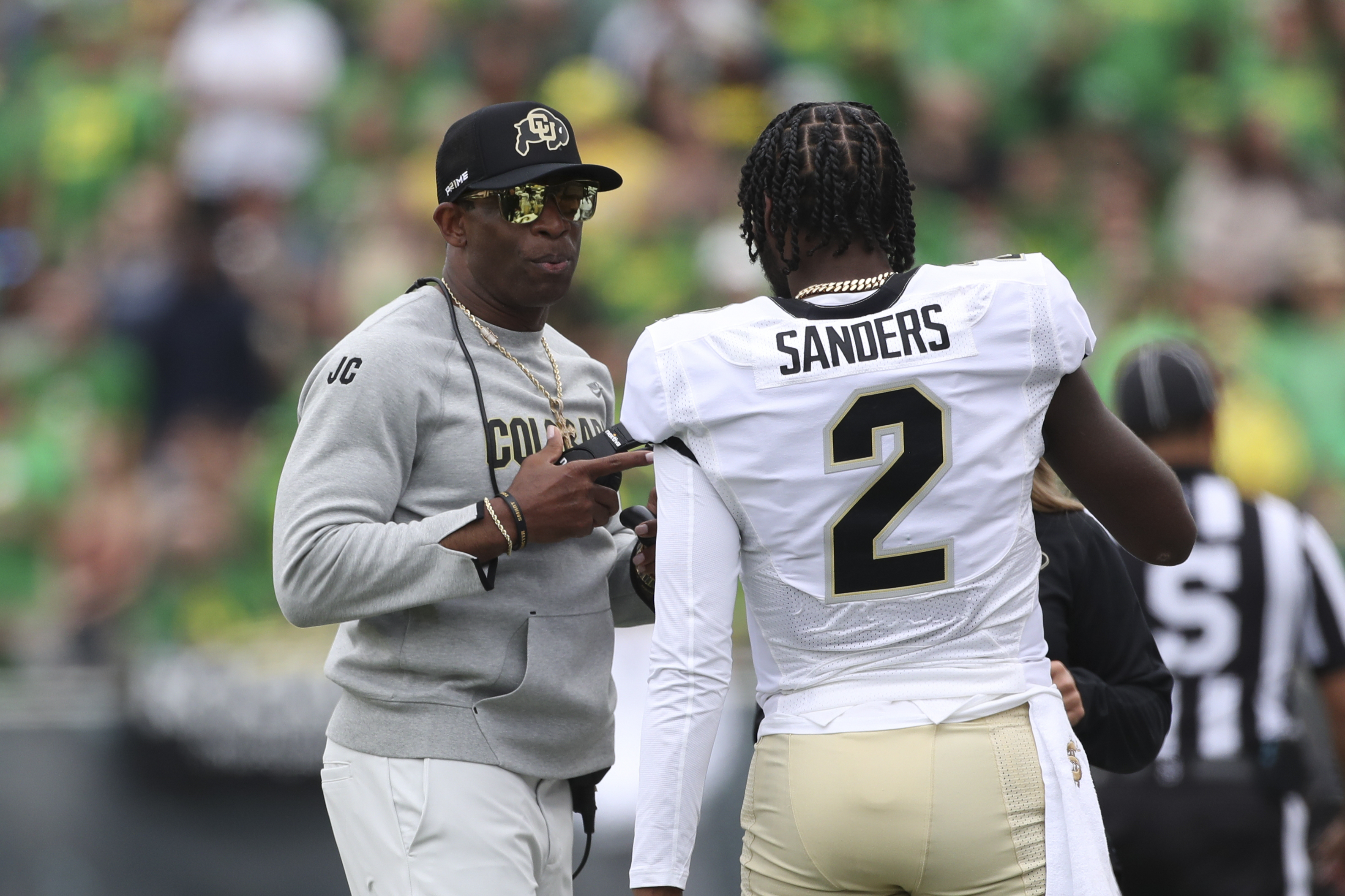 How Oregon handed Deion Sanders' Colorado team its first loss in