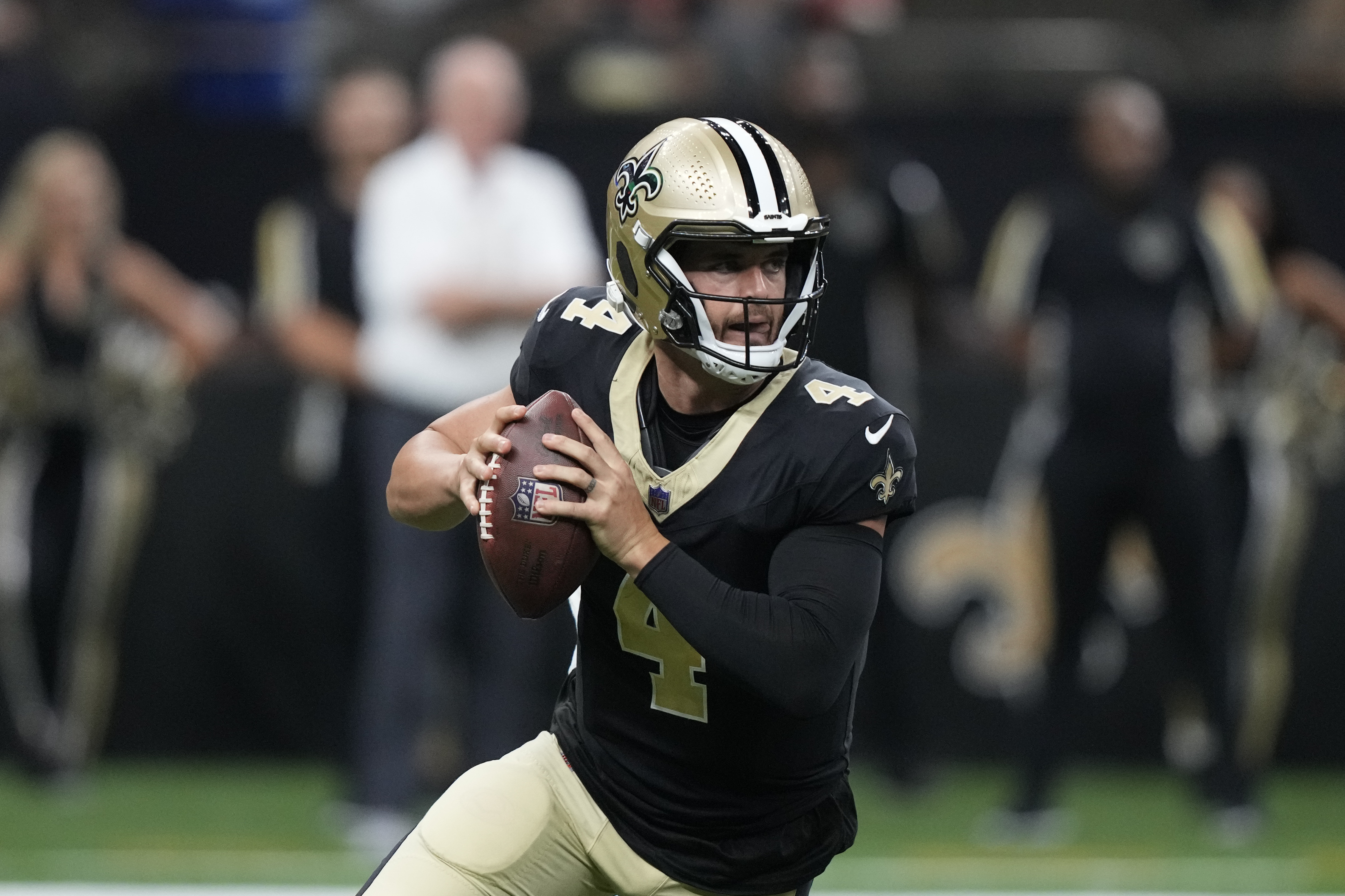 Derek Carr throws a TD pass in his Saints debut, a 26-24 preseason win over  the Chiefs | AP News