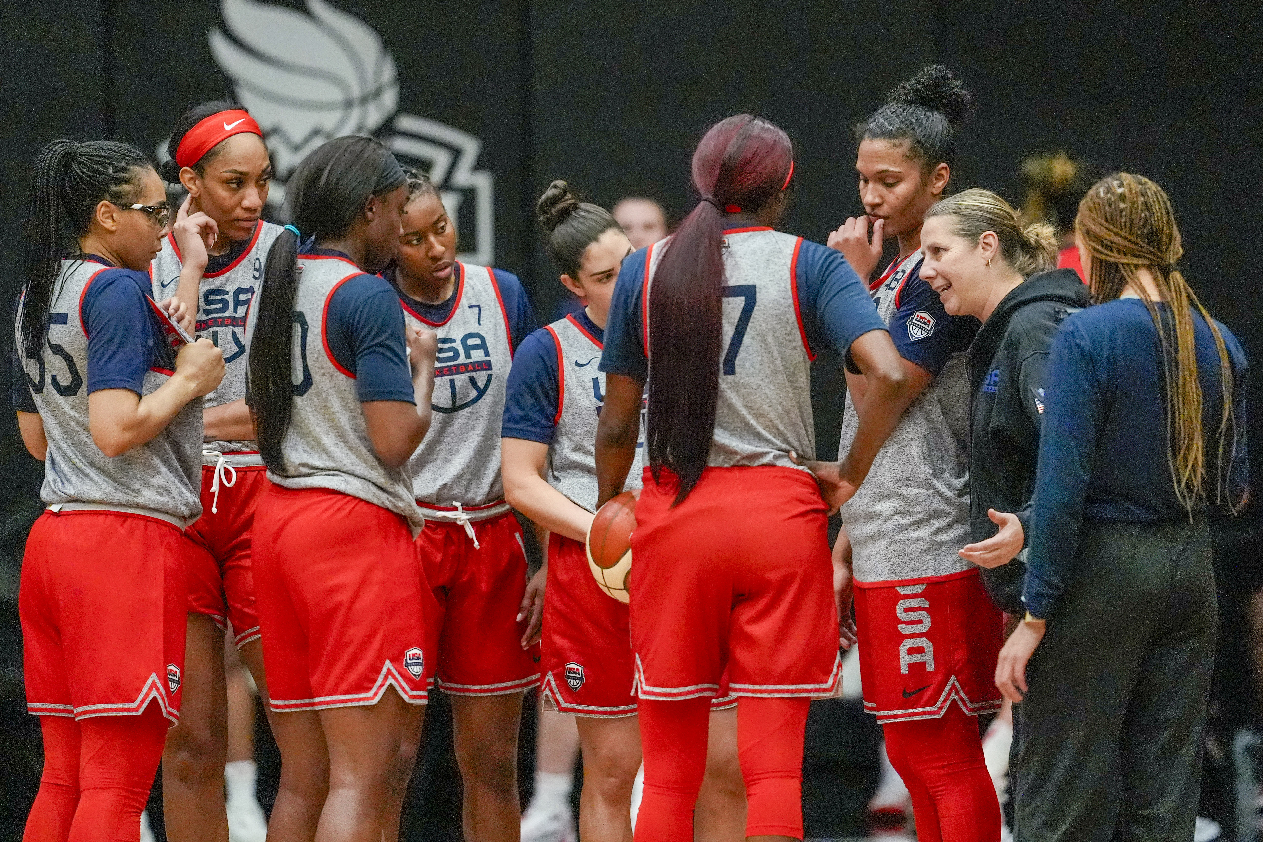 Taurasi headlines US women's basketball team headed to Belgium for