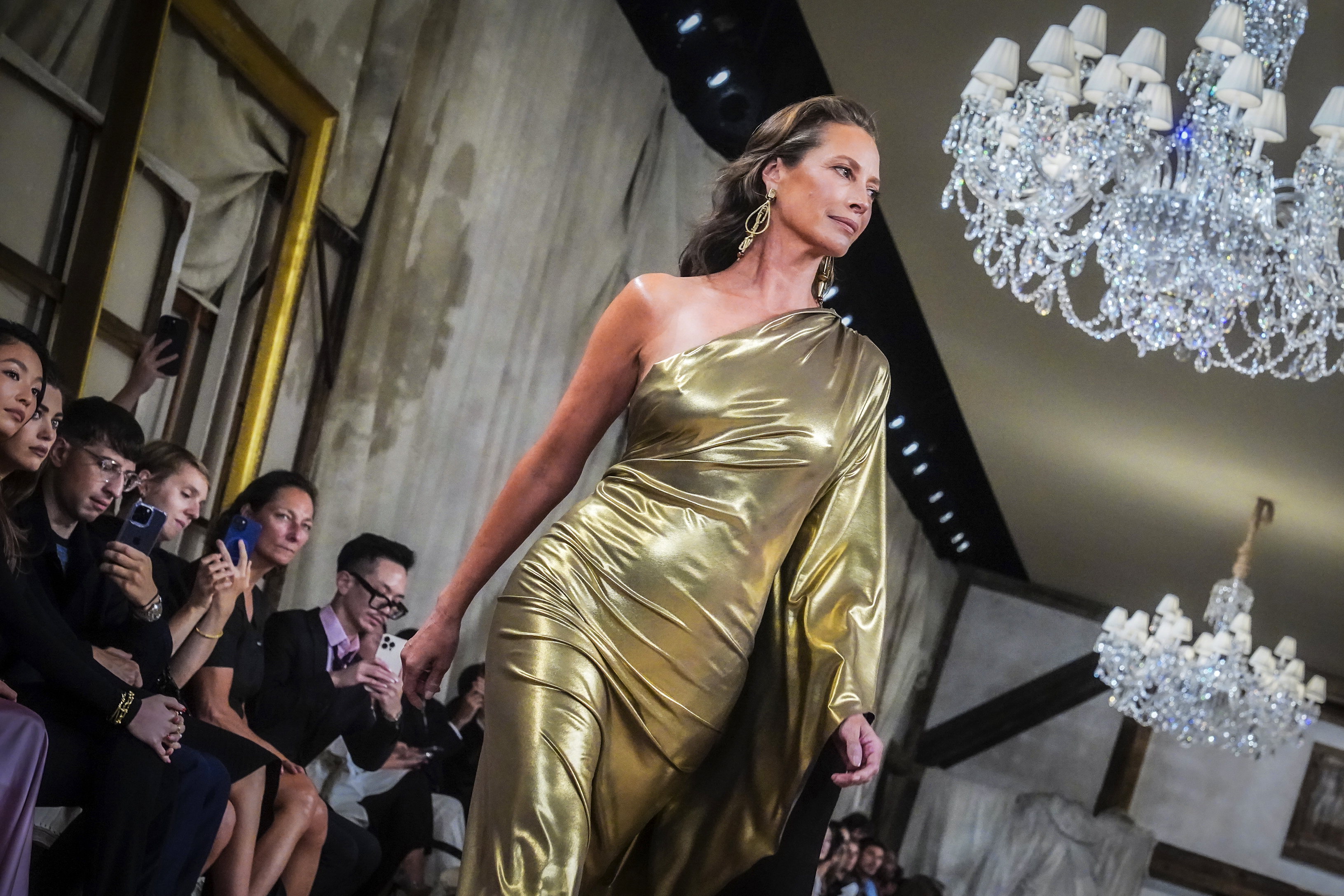 New York Fashion Week: Ralph Lauren recreates its incredible