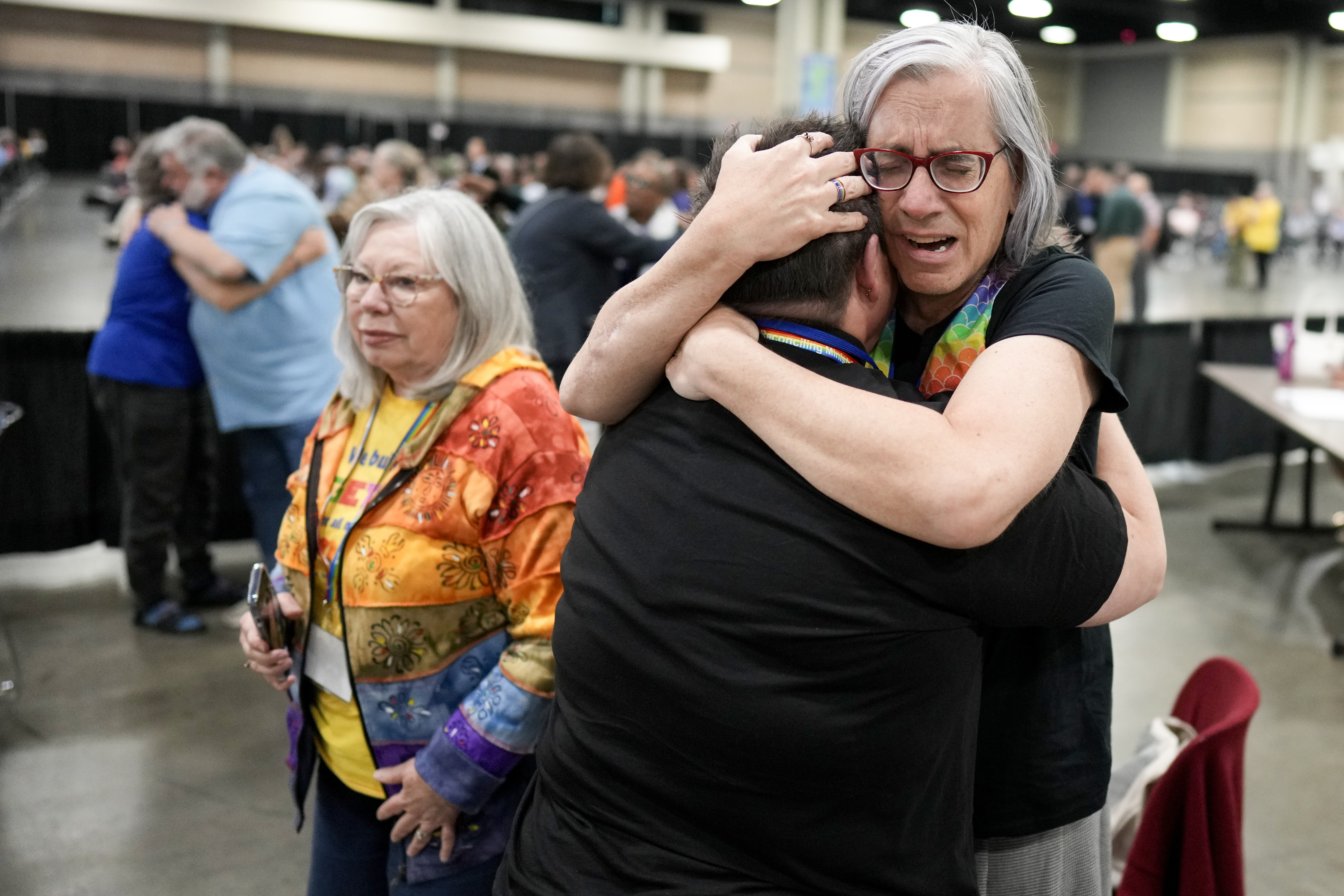 United Methodists repeal longstanding ban on LGBTQ clergy | AP News