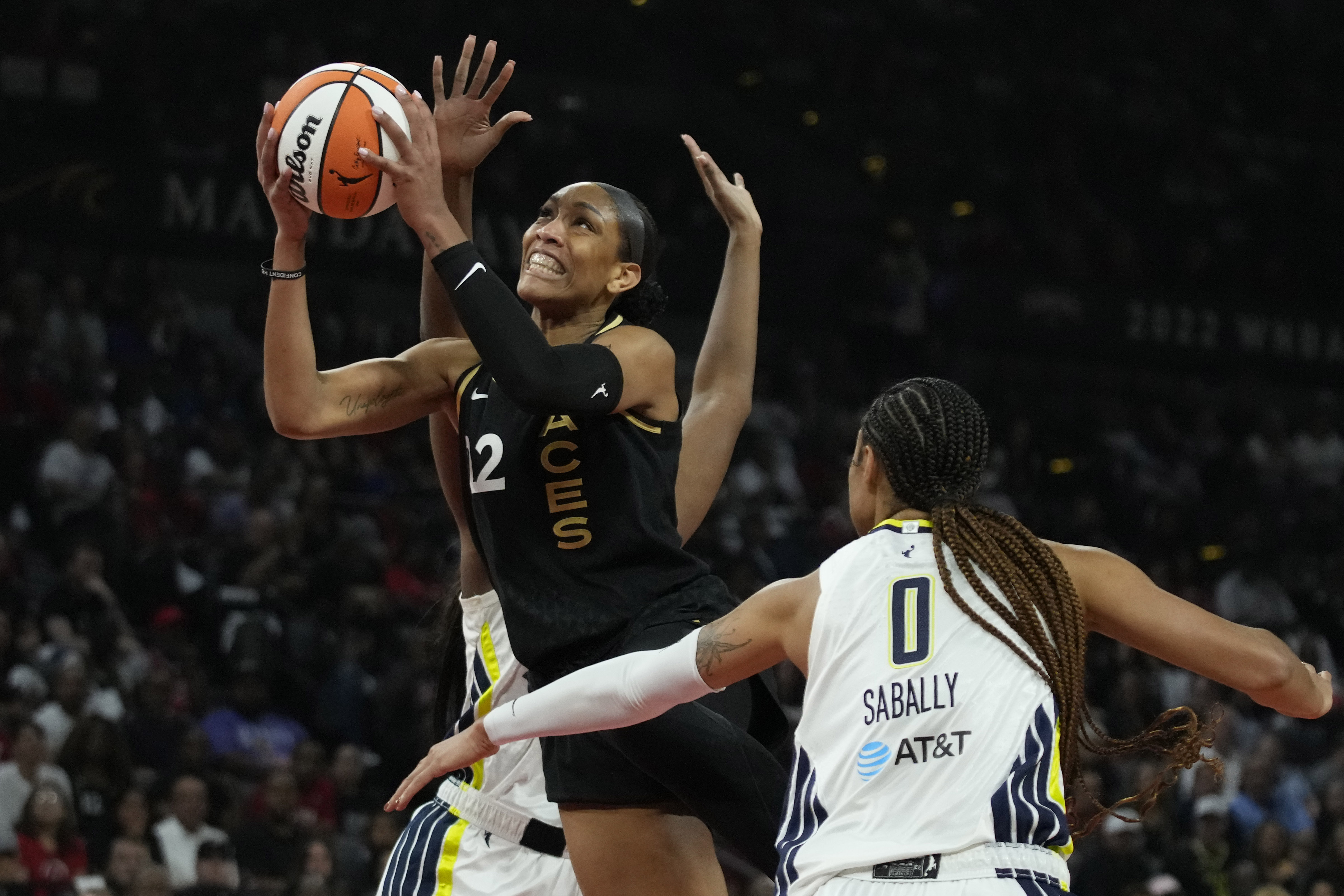 How A'ja Wilson, Aces defeated Liberty in Game 4 of WNBA Finals to win  back-to-back titles - The Athletic