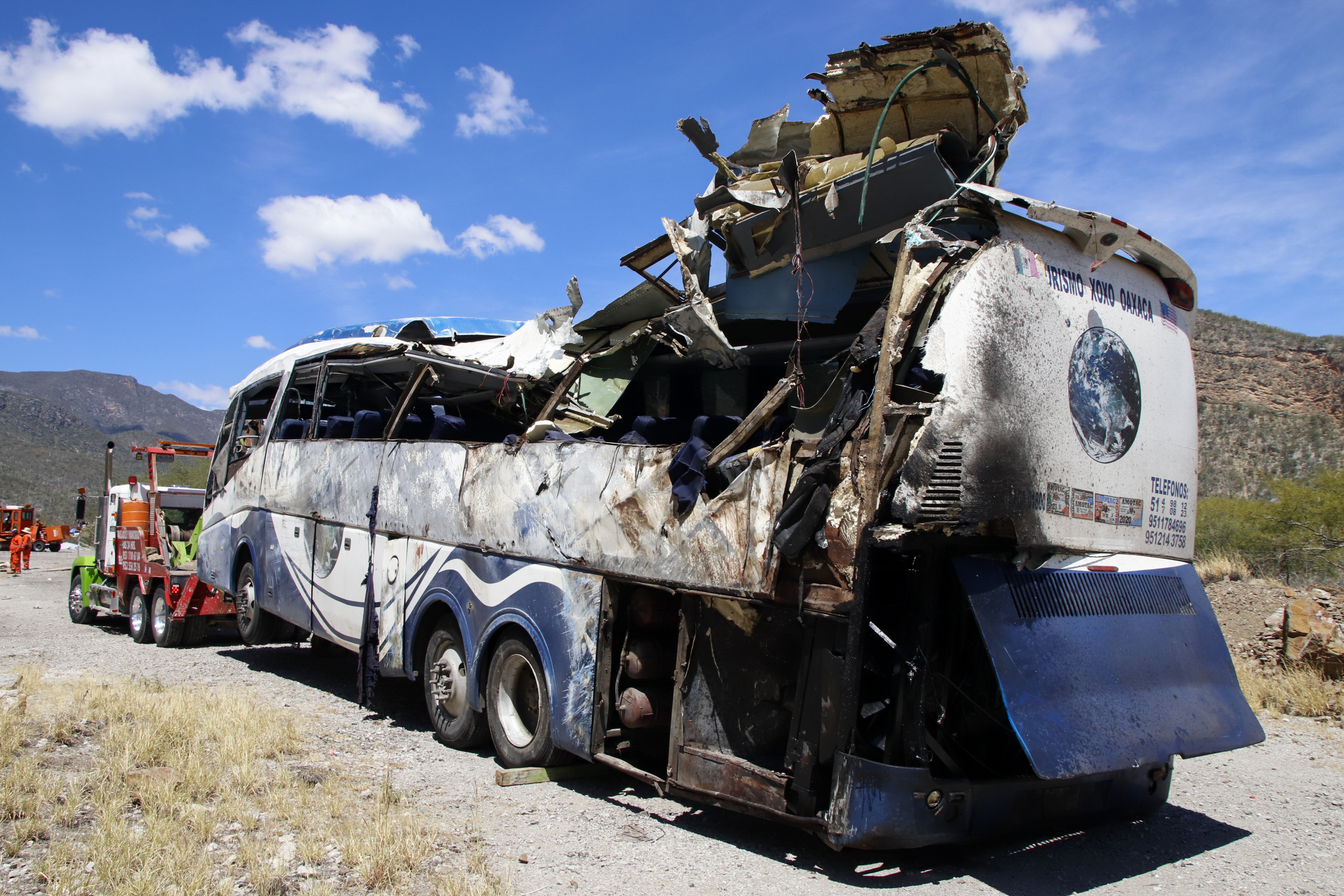 At least 16 migrants killed, 29 injured in a bus crash in southern Mexico |  AP News