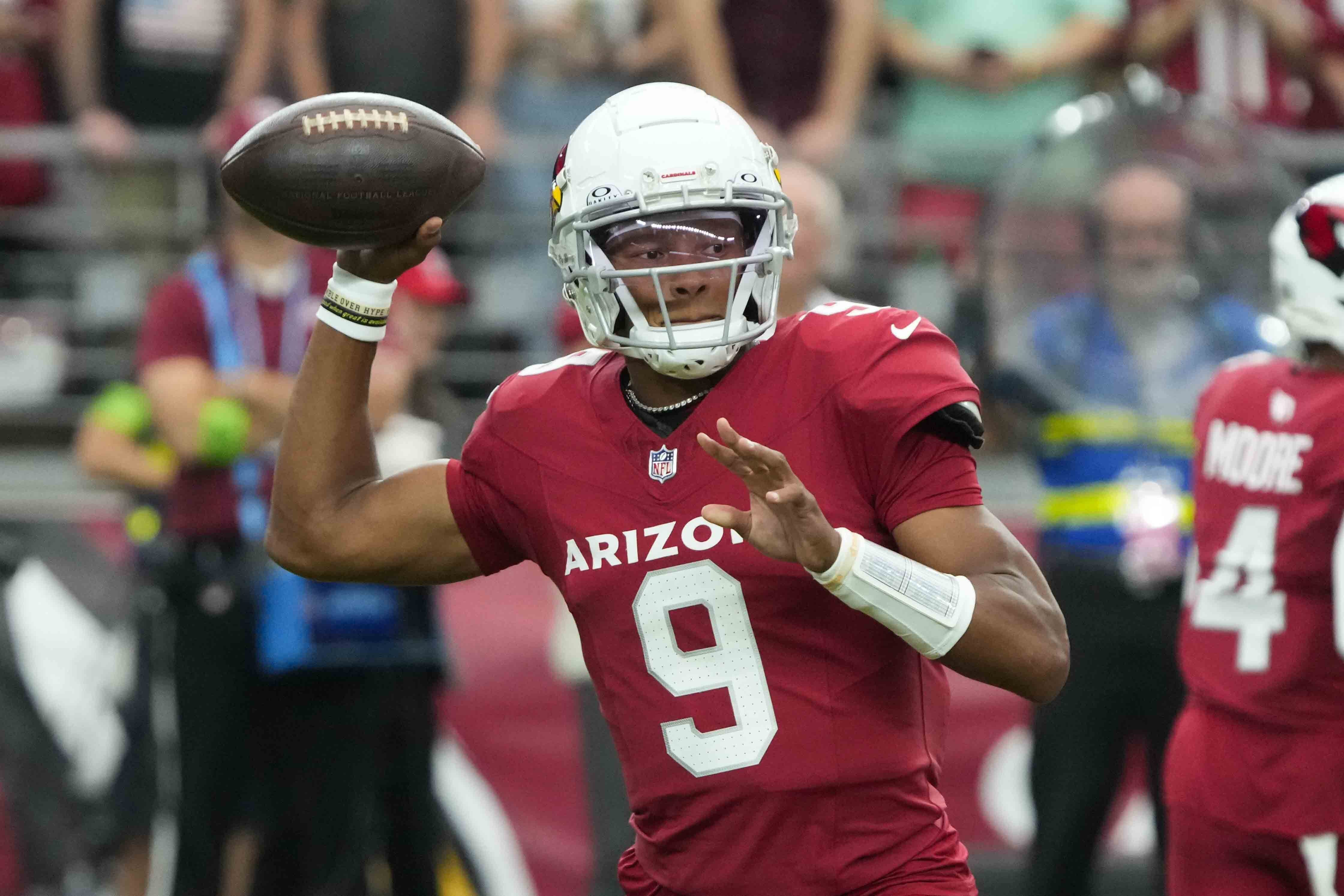 Vikings get QB Joshua Dobbs in deadline deal with Cardinals in