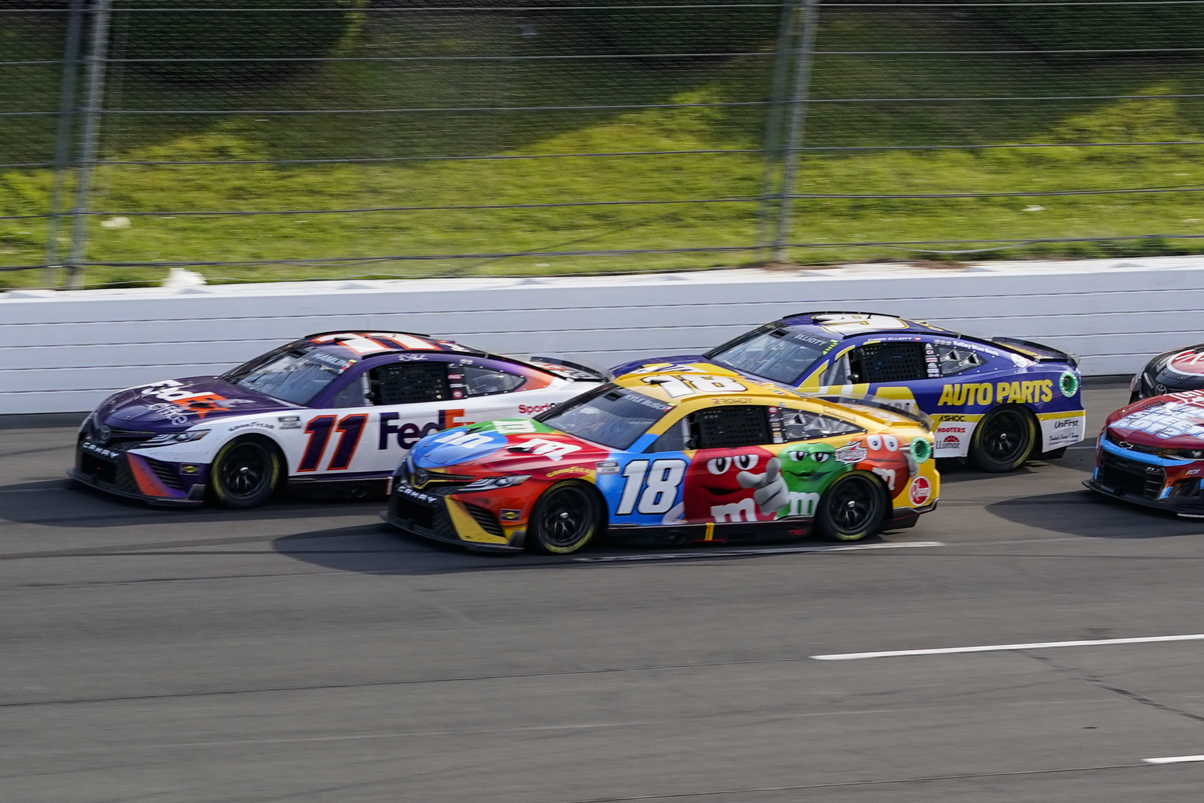 The Debate Over 2 Auto Racing Series Is in the Details - The New