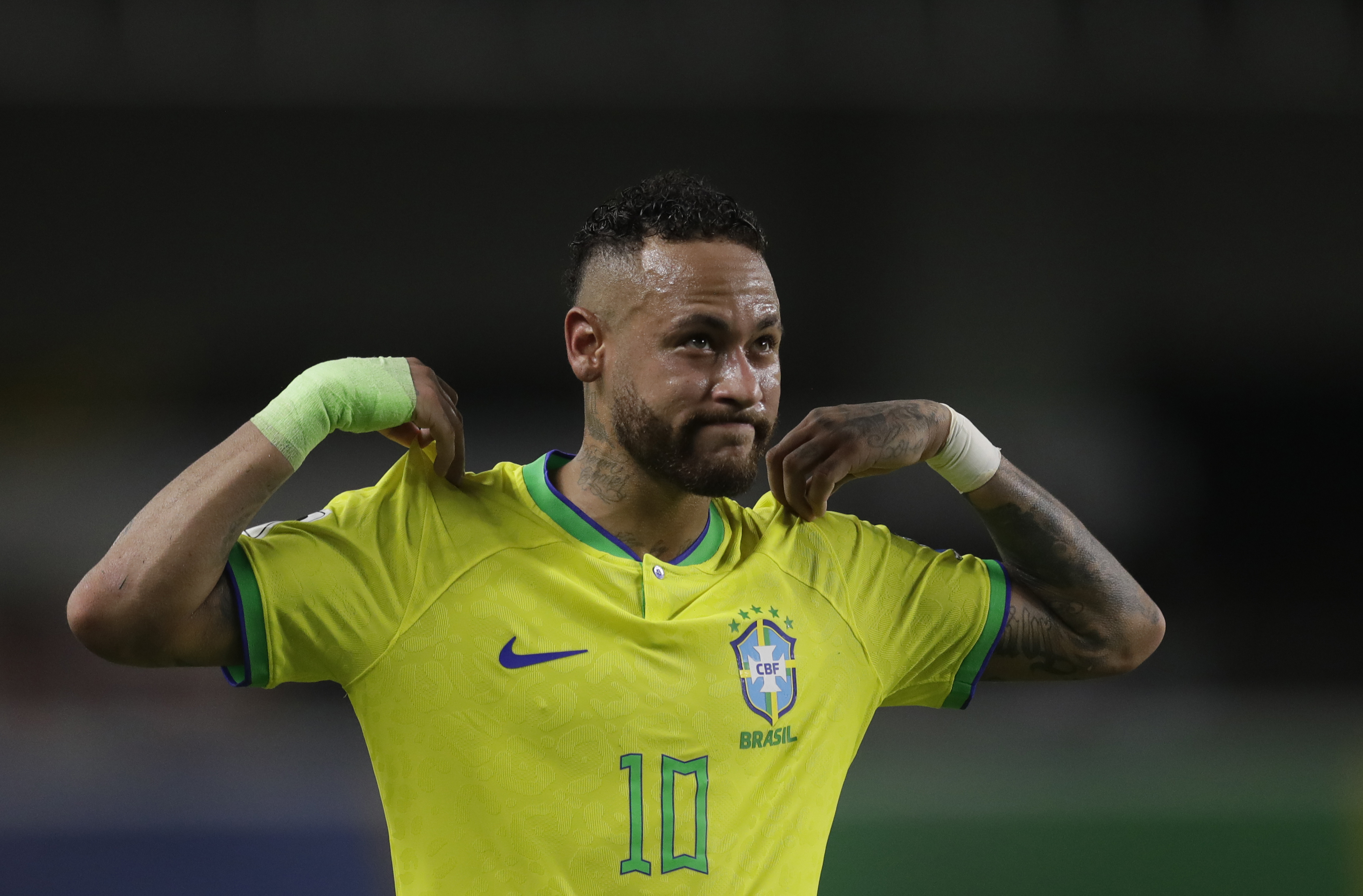 Neymar scores 78th, 79th goals to surpass Pelé and break Brazil's