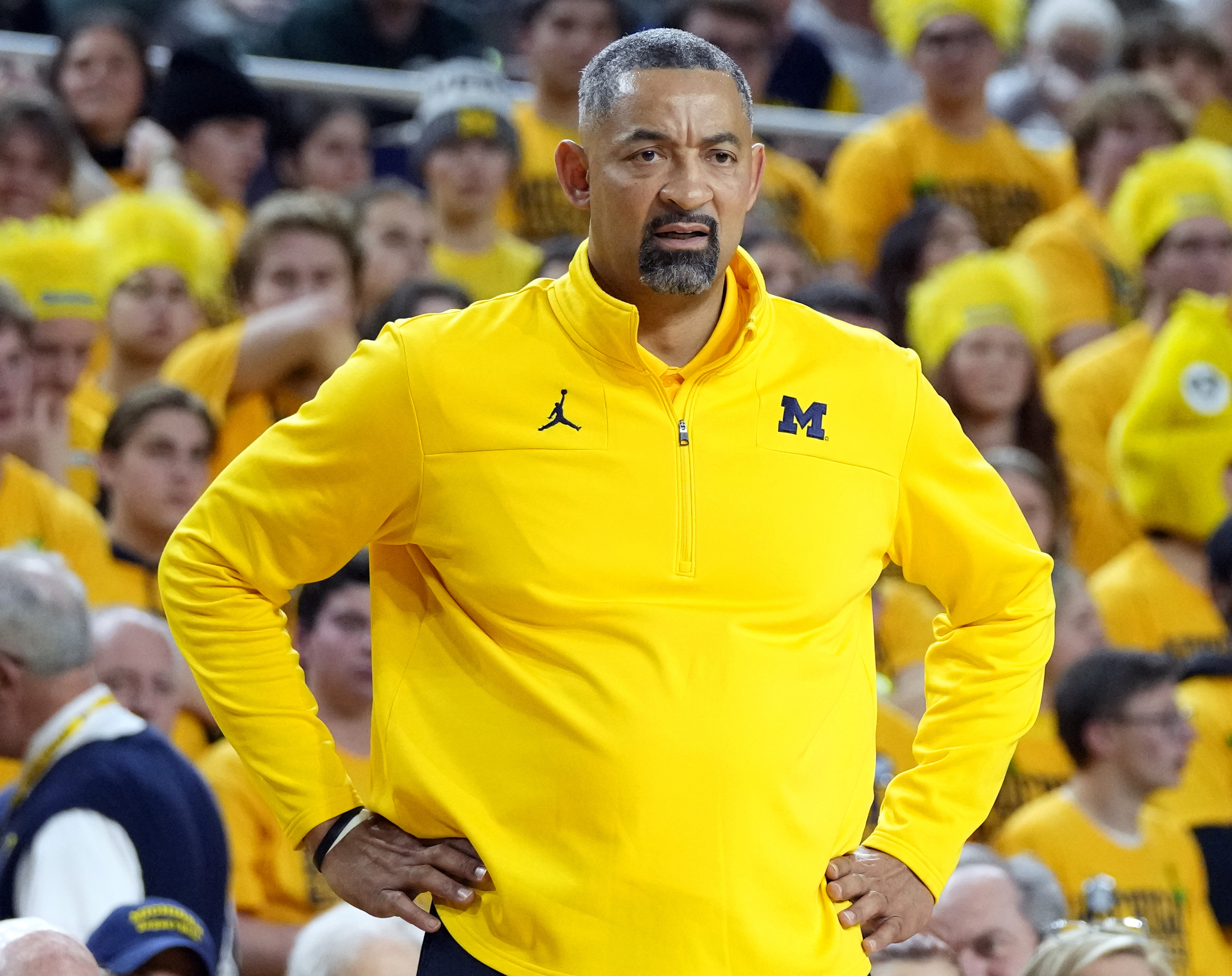 Michigan coach Juwan Howard undergoes heart surgery but is