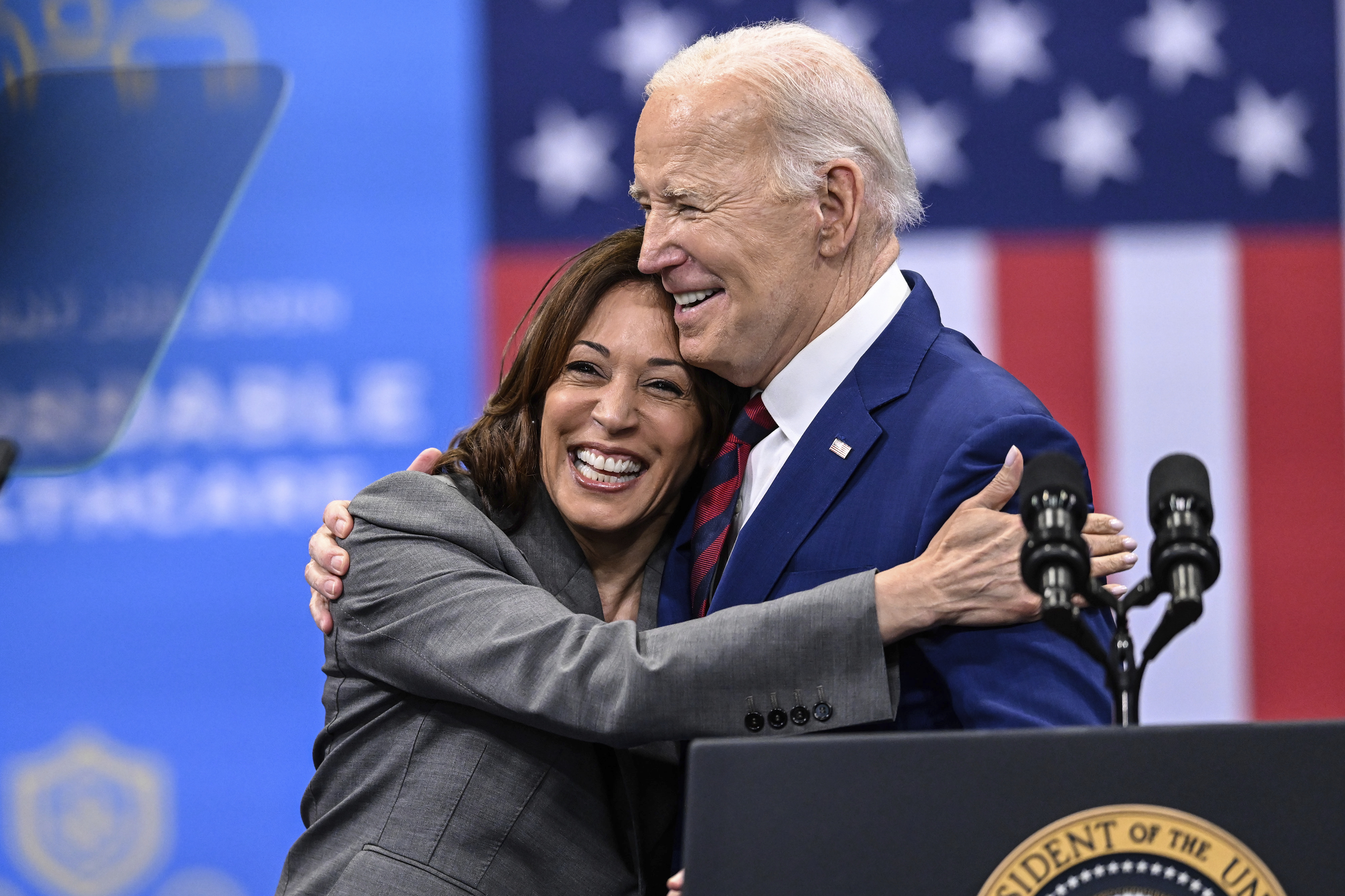 Biden Endorses Harris as Democratic Presidential Nominee post image