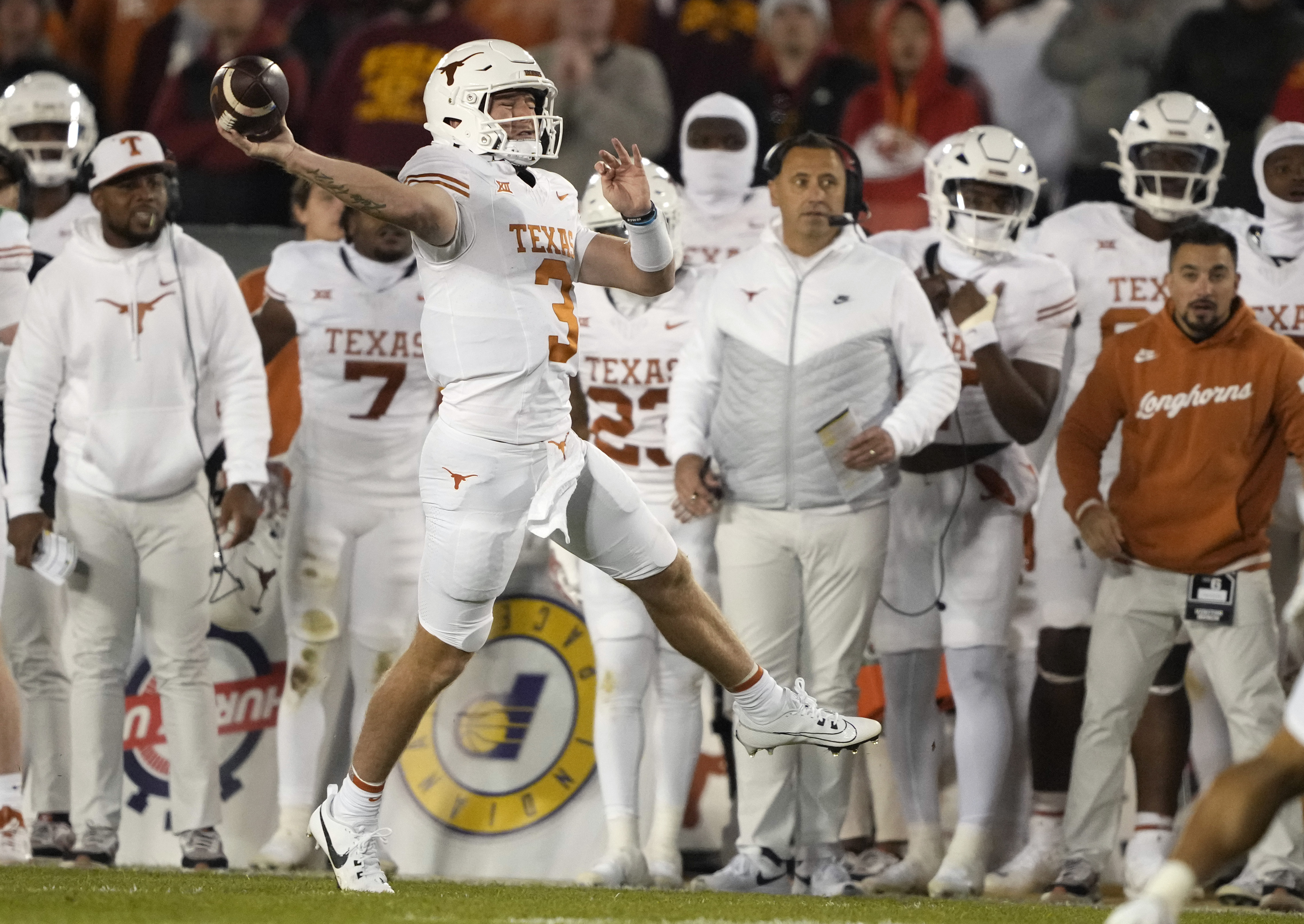 Longhorns Daily News: Is Iowa State Texas' Big 12 'trap game' in 2023? -  Burnt Orange Nation