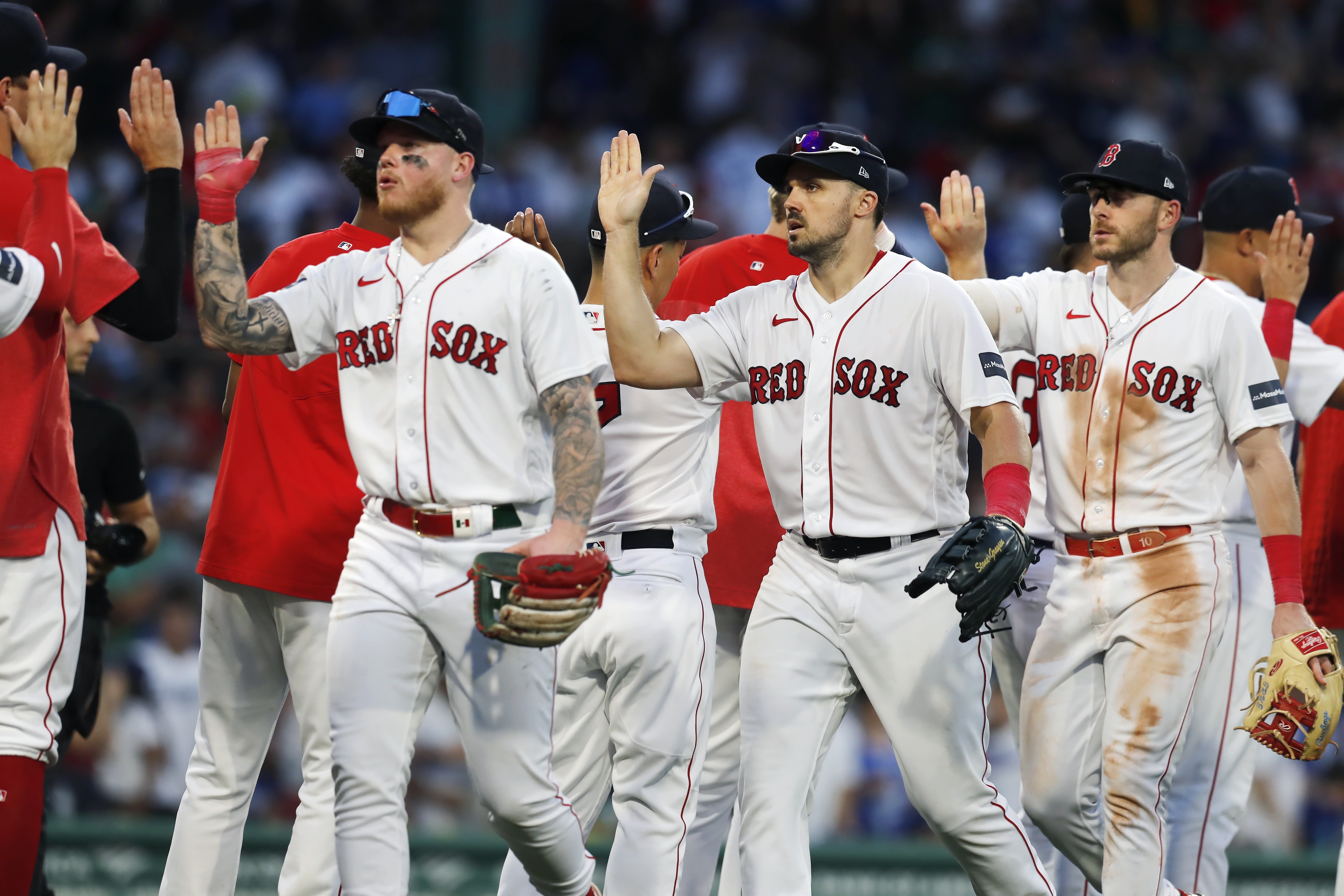 Adam Duvall hits 3-run homer as Boston Red Sox top Los Angeles Dodgers 8-5