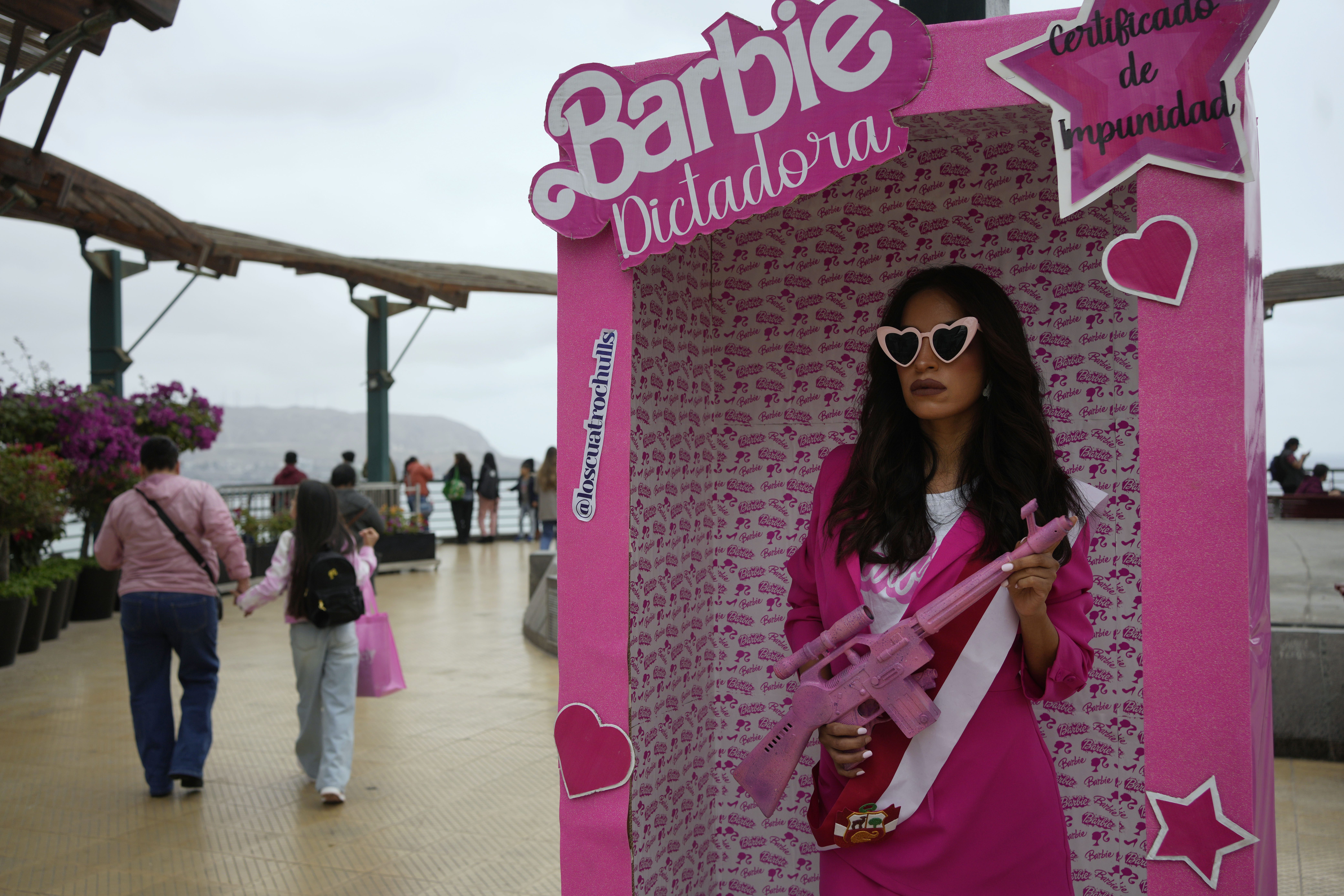 Lateinamerika empfängt Barbie mit rosa Tacos, Parodien und Protesten