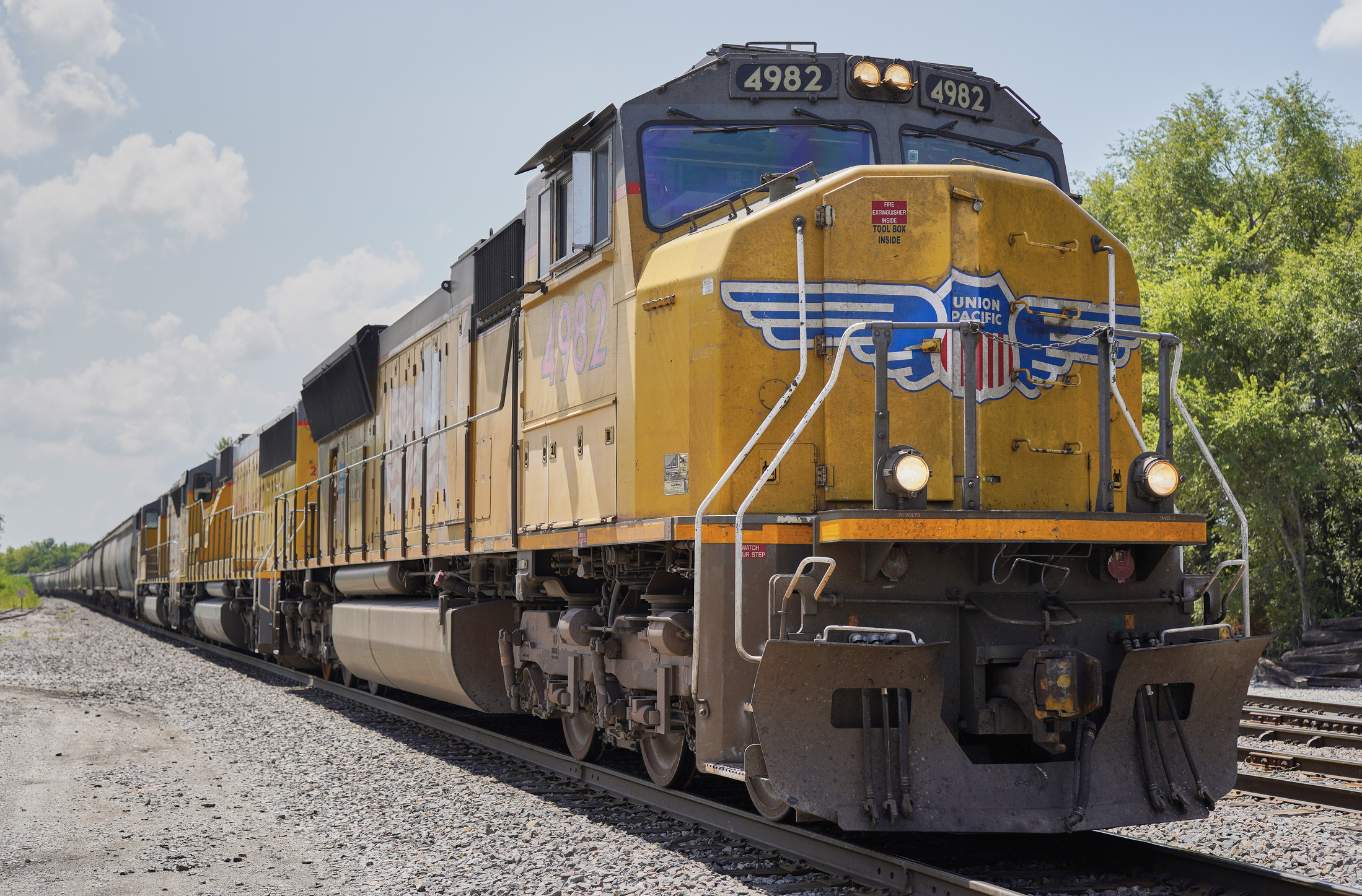 Railroad industry sues to block new locomotive pollution rules in  California | AP News
