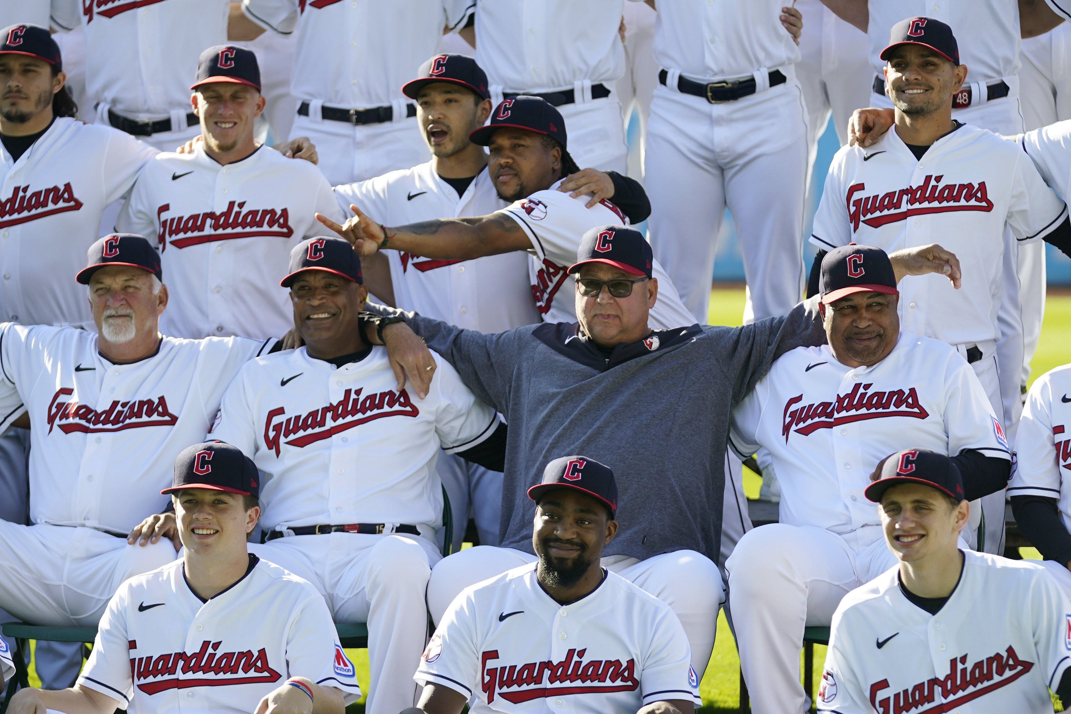 Cleveland Guardians Manager Terry Francona's final home game before  retirement