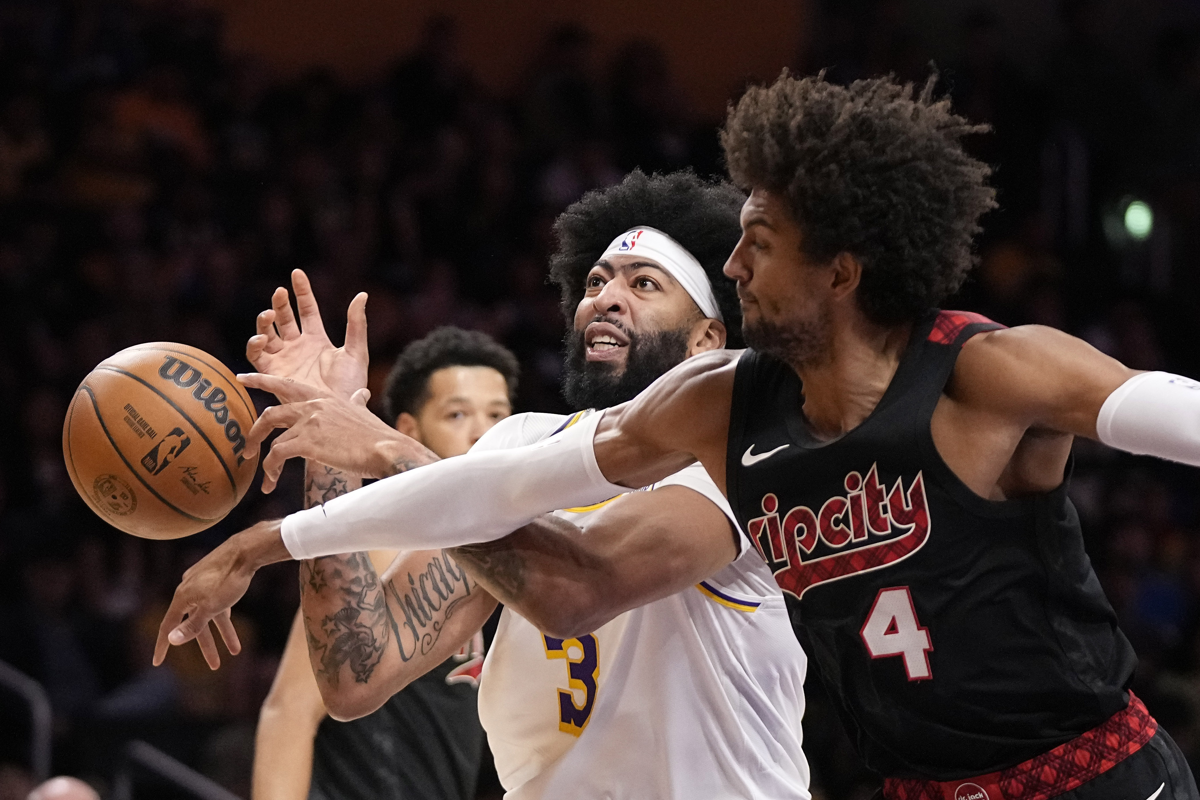 Lakers' Anthony Davis expects to play against Blazers in crucial game  Friday – Orange County Register