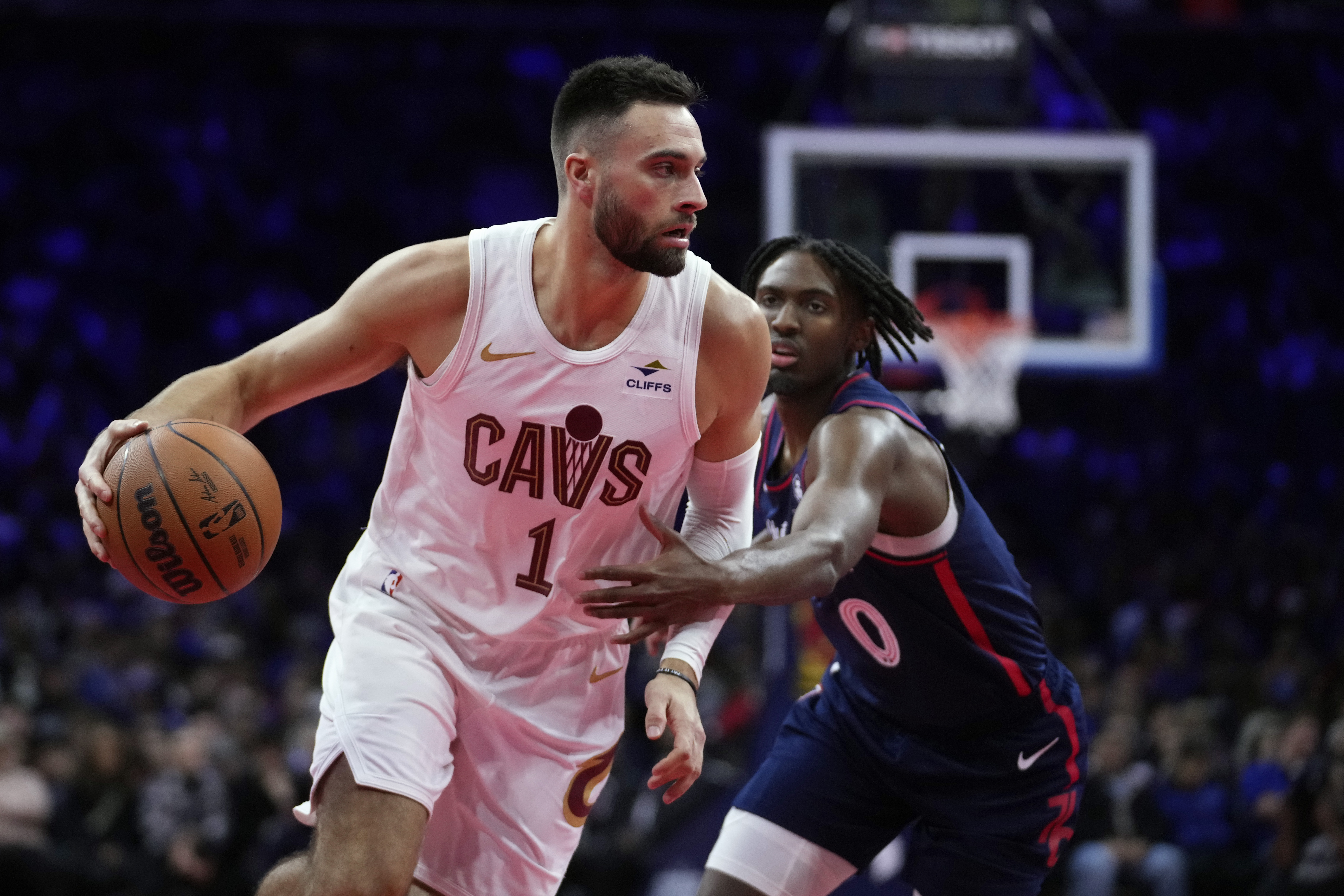 Inside Max Strus' dreamlike Cavs debut: 'He was sandbagging all